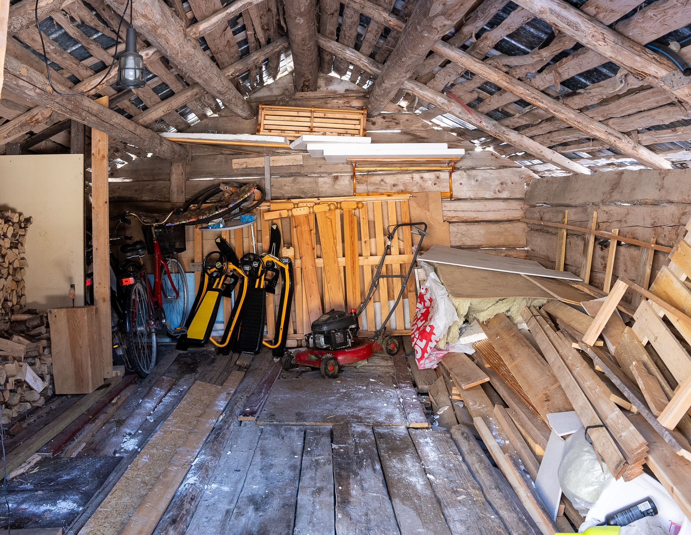 Förråd/ skotergarage