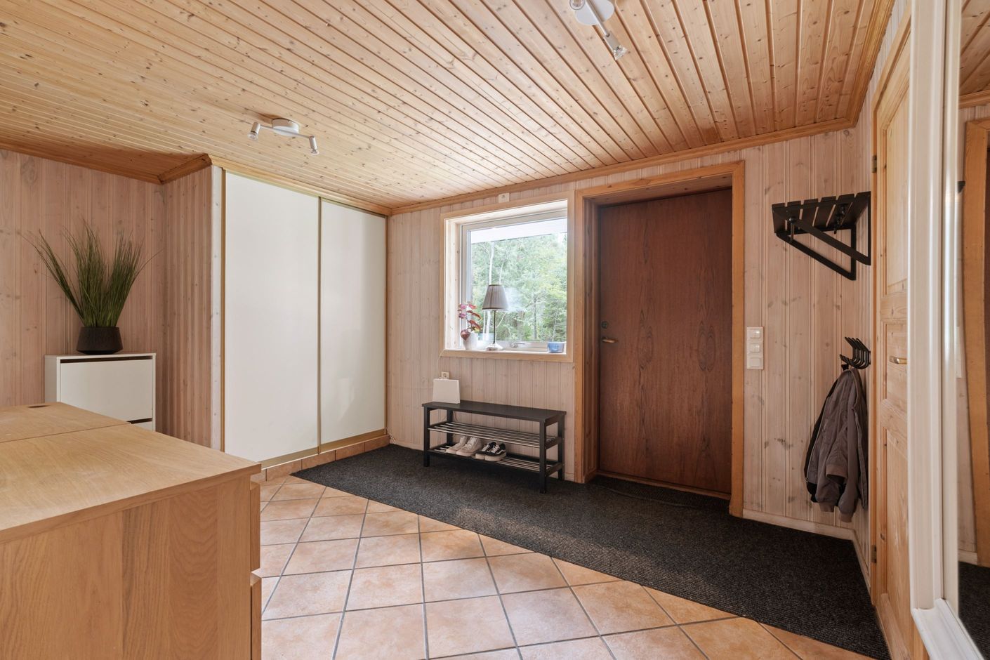 Hall