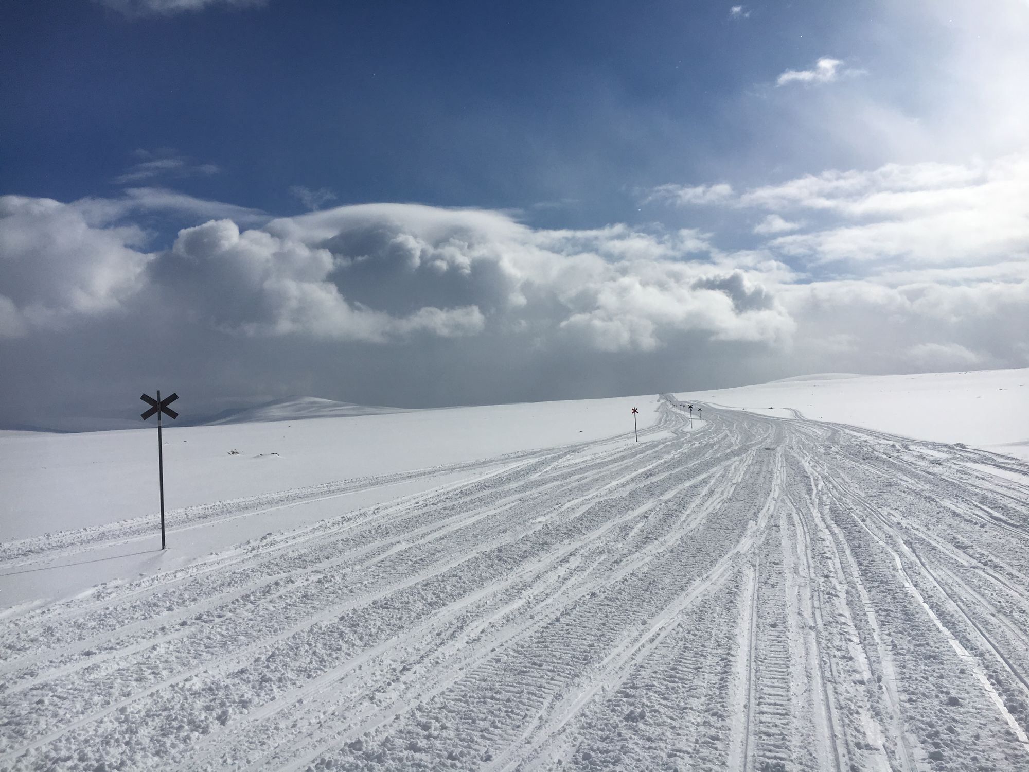 Skoterled på fjället