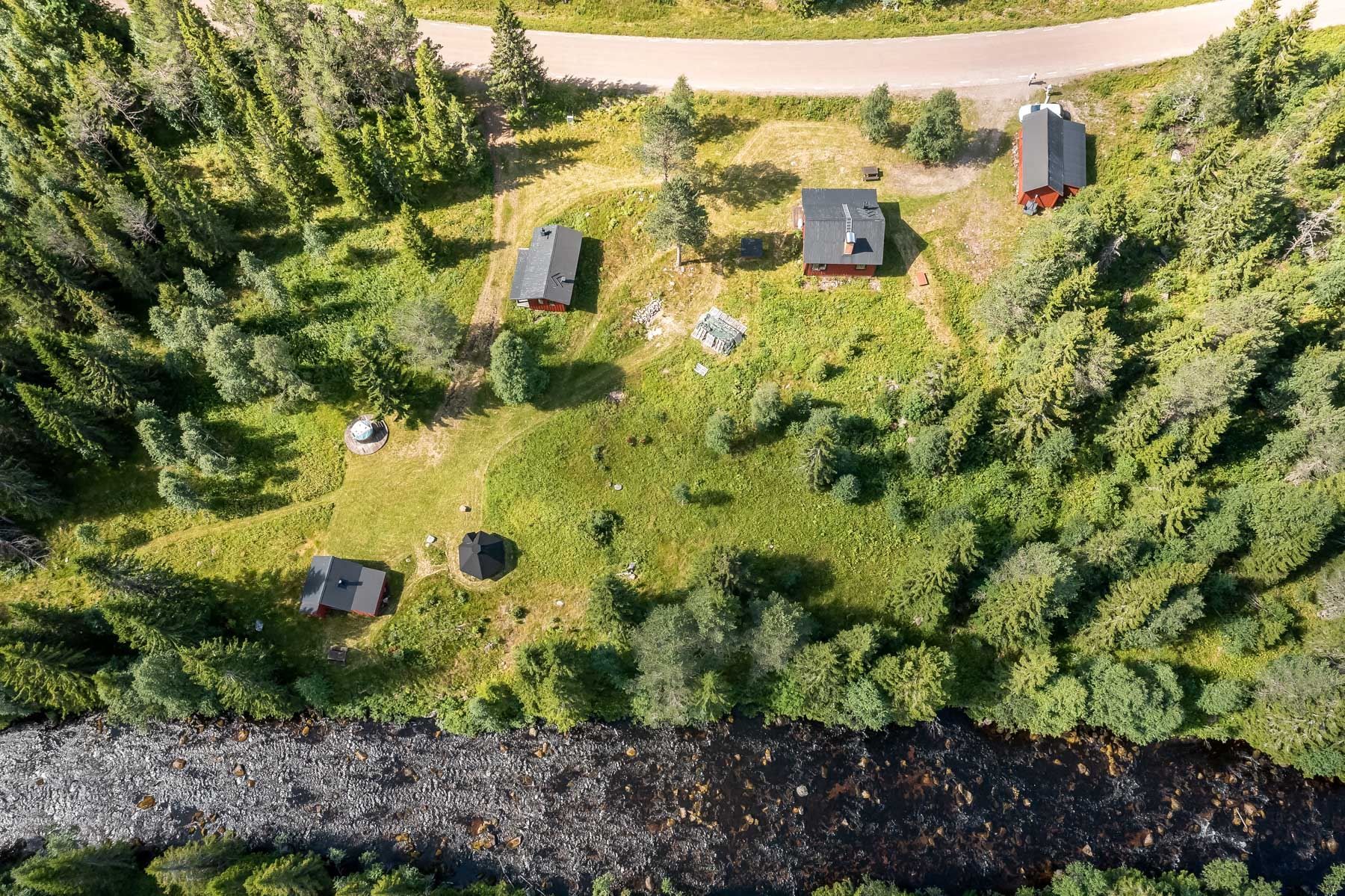 Fantastiskt läge vid älven!