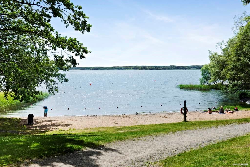 Hässelby allmäna bad