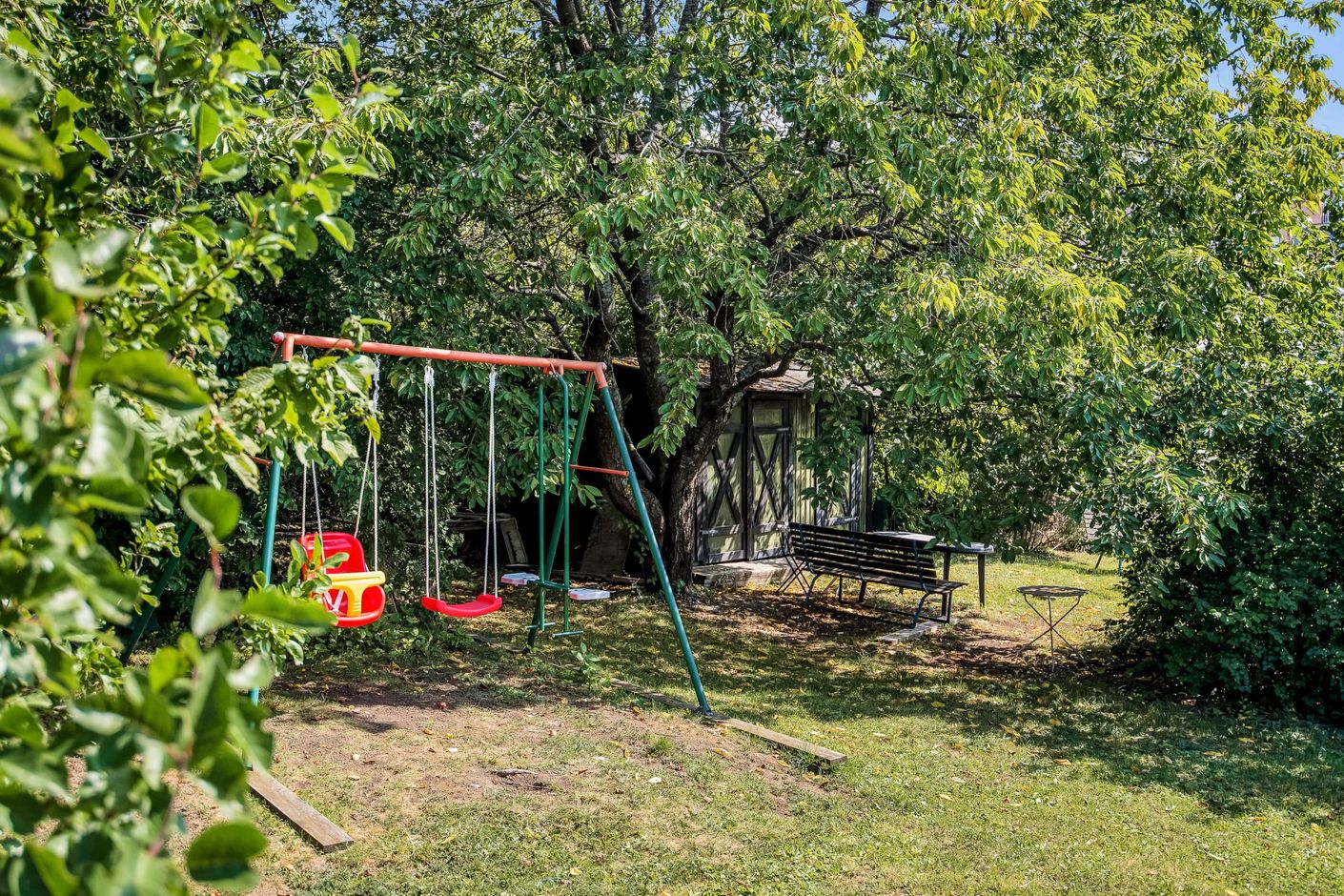 Lekplats på innergården