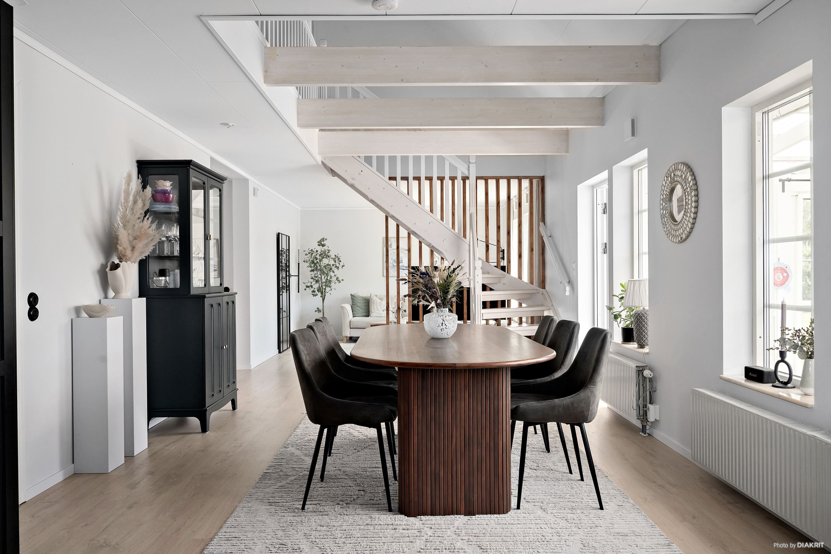 Matplats med trevlig rymd