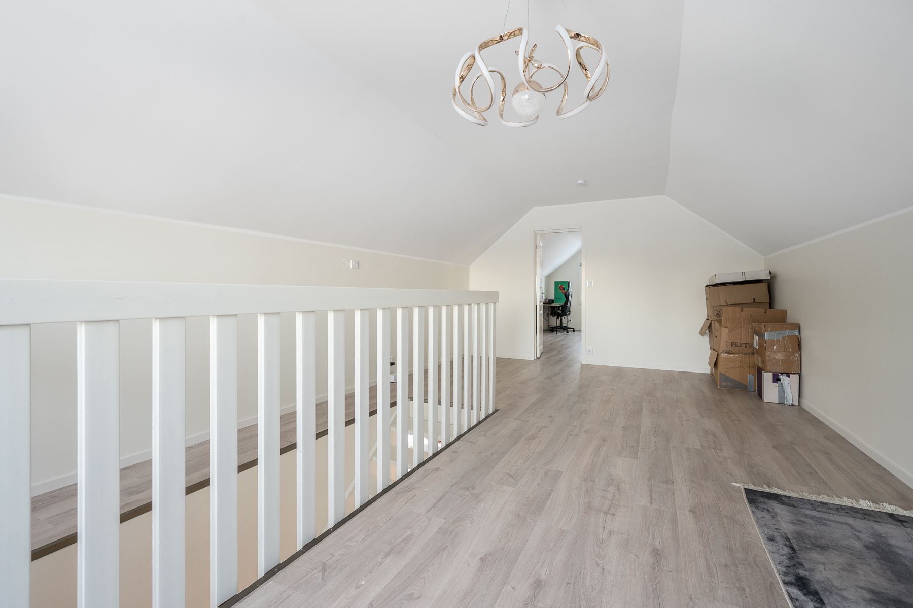 Allrum på övre plan