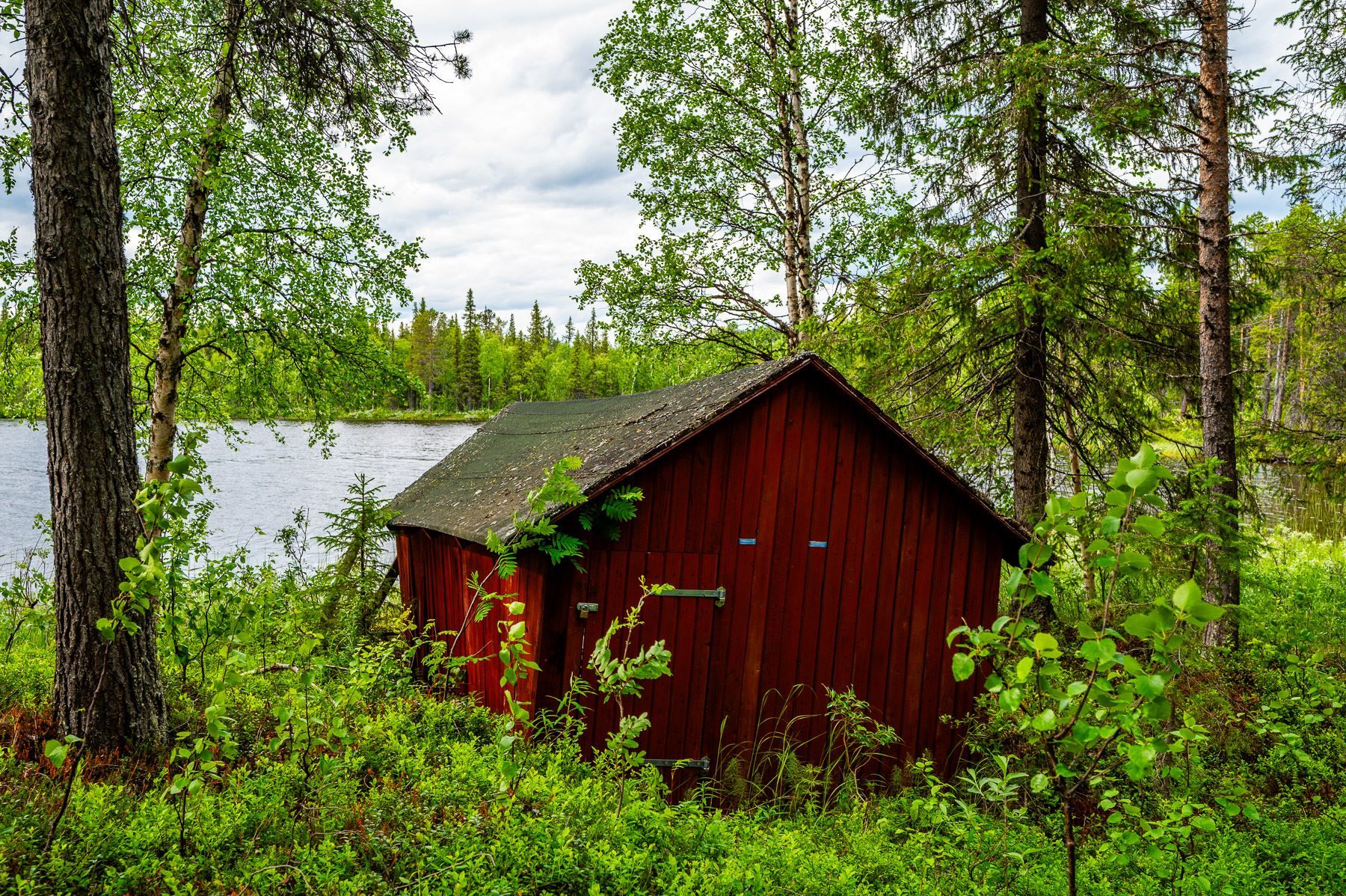 Båthus i äldre skick