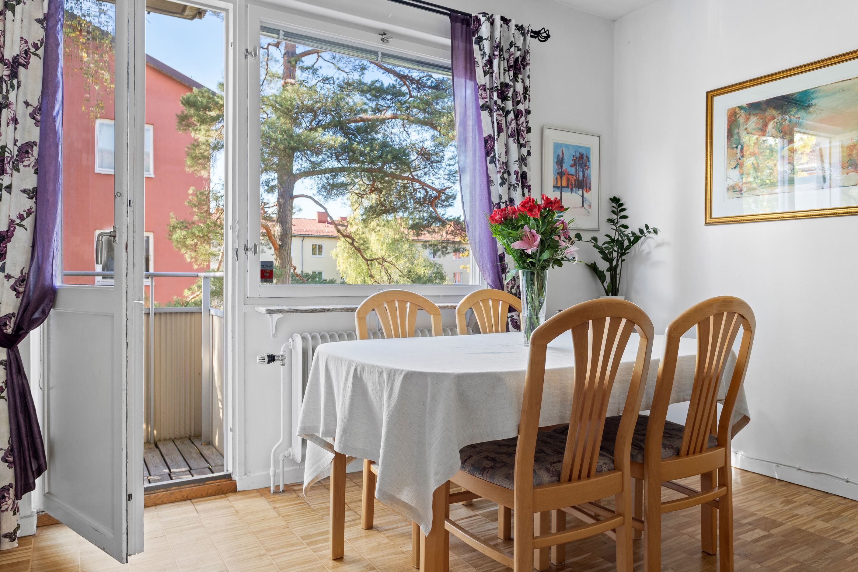 matplats i sällskapsrummet