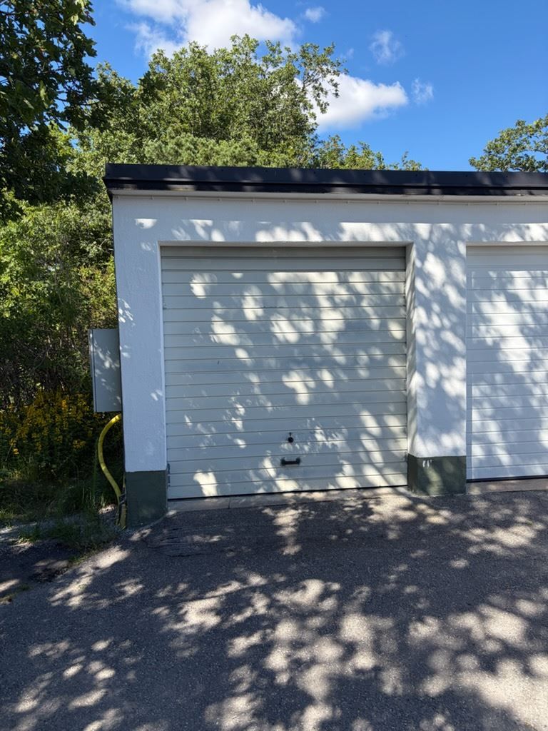 Garage i länga