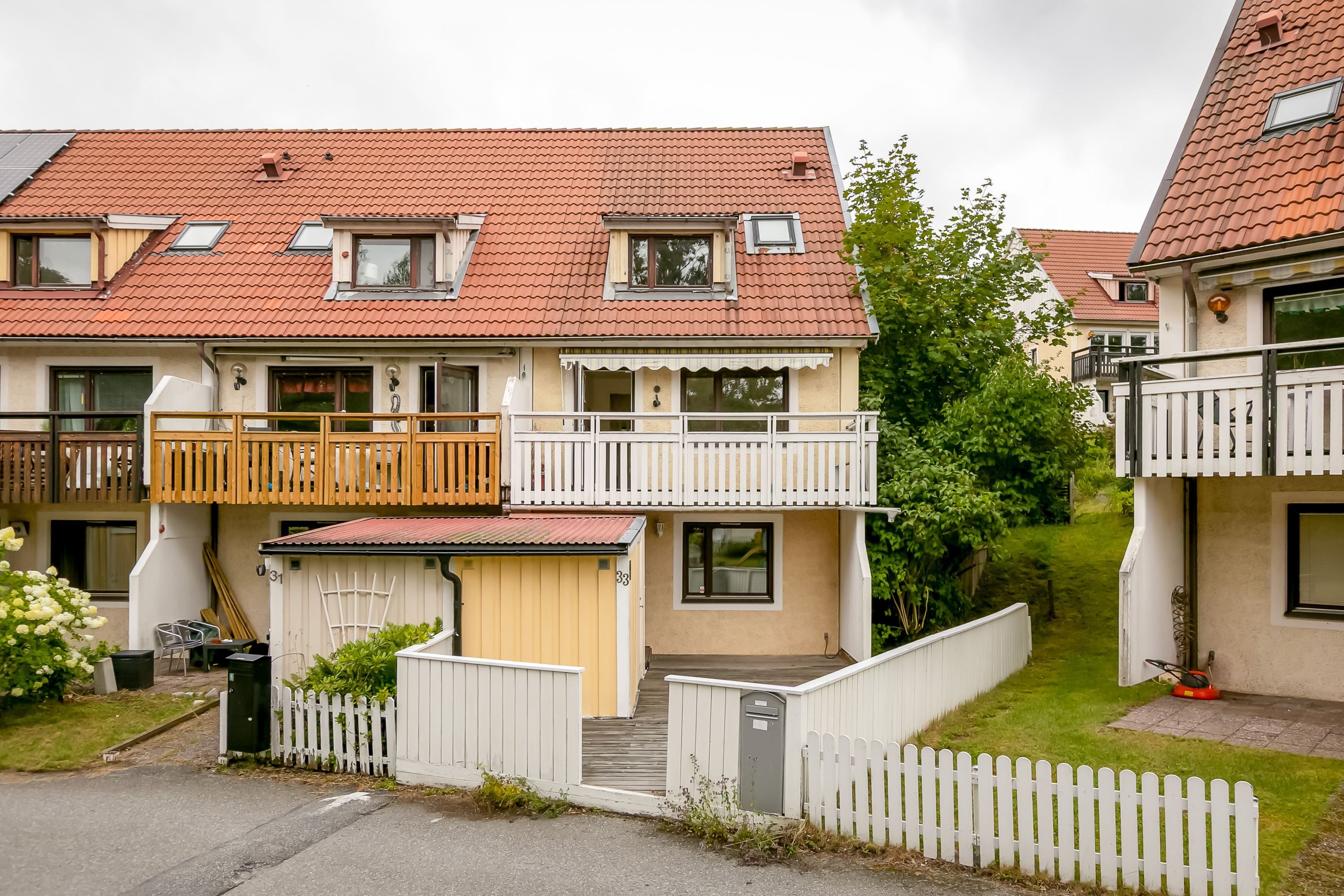 Rapsodivägen 33