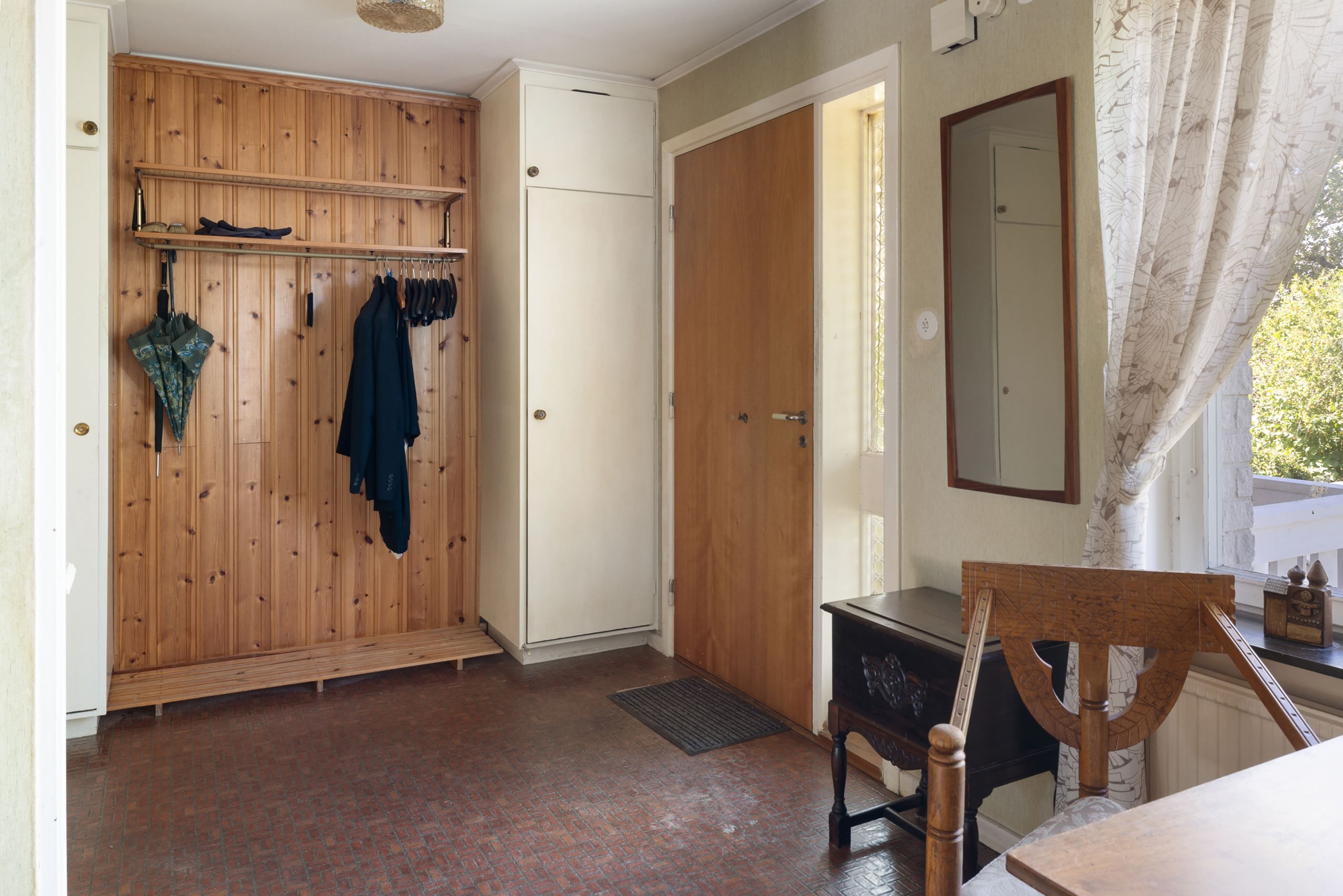 Hall