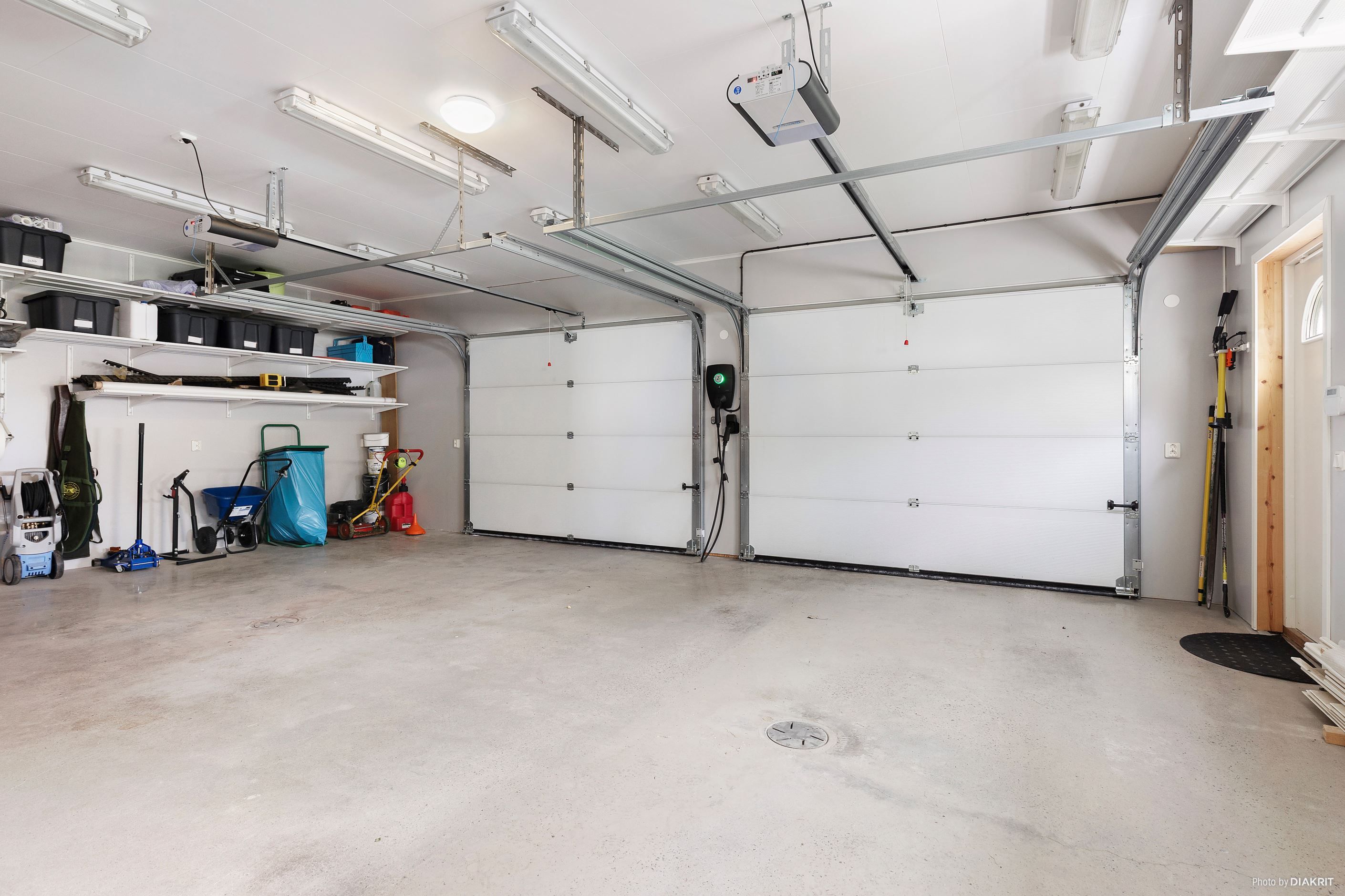 Vidbyggt dubbelgarage