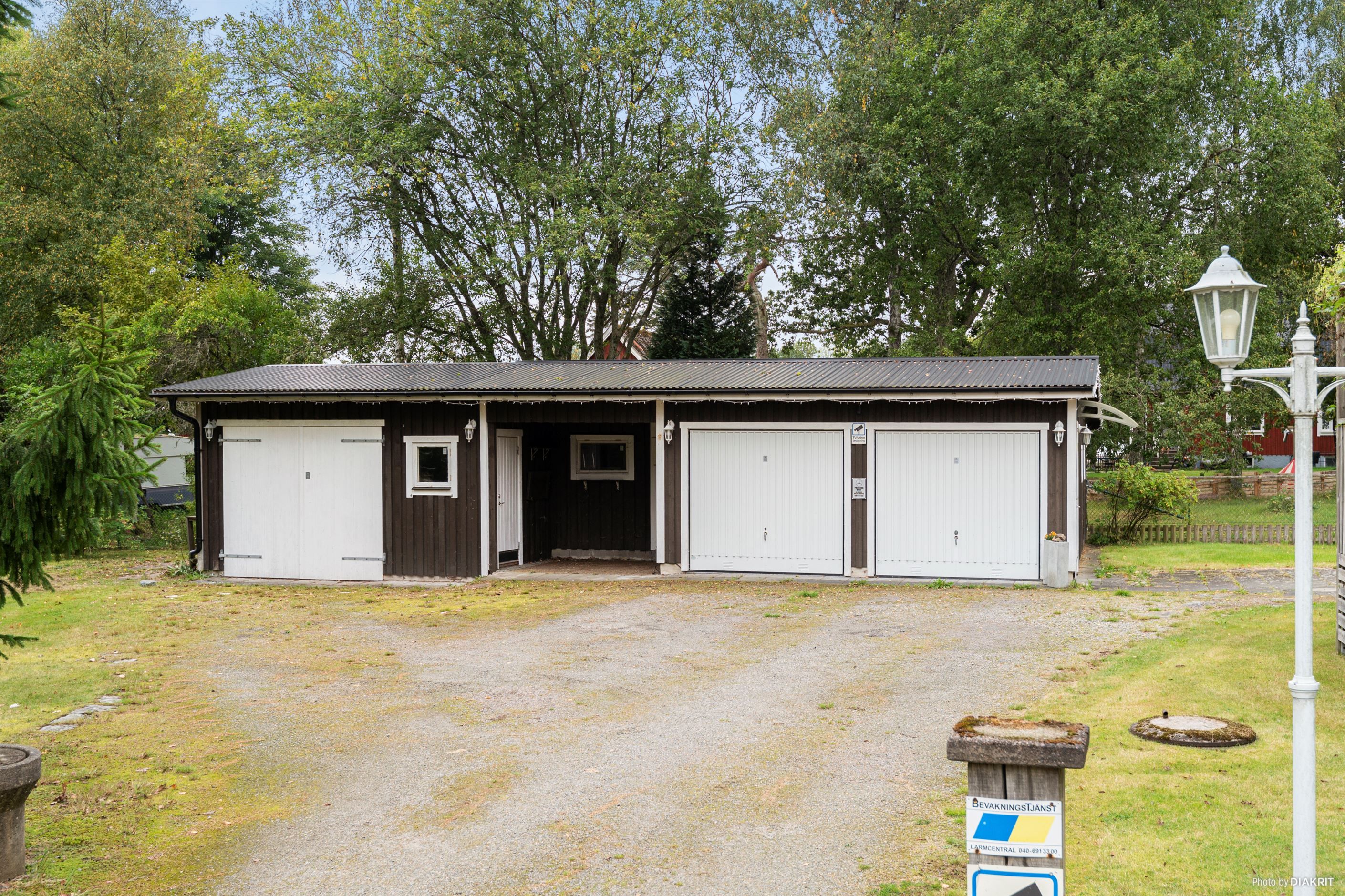 Garage