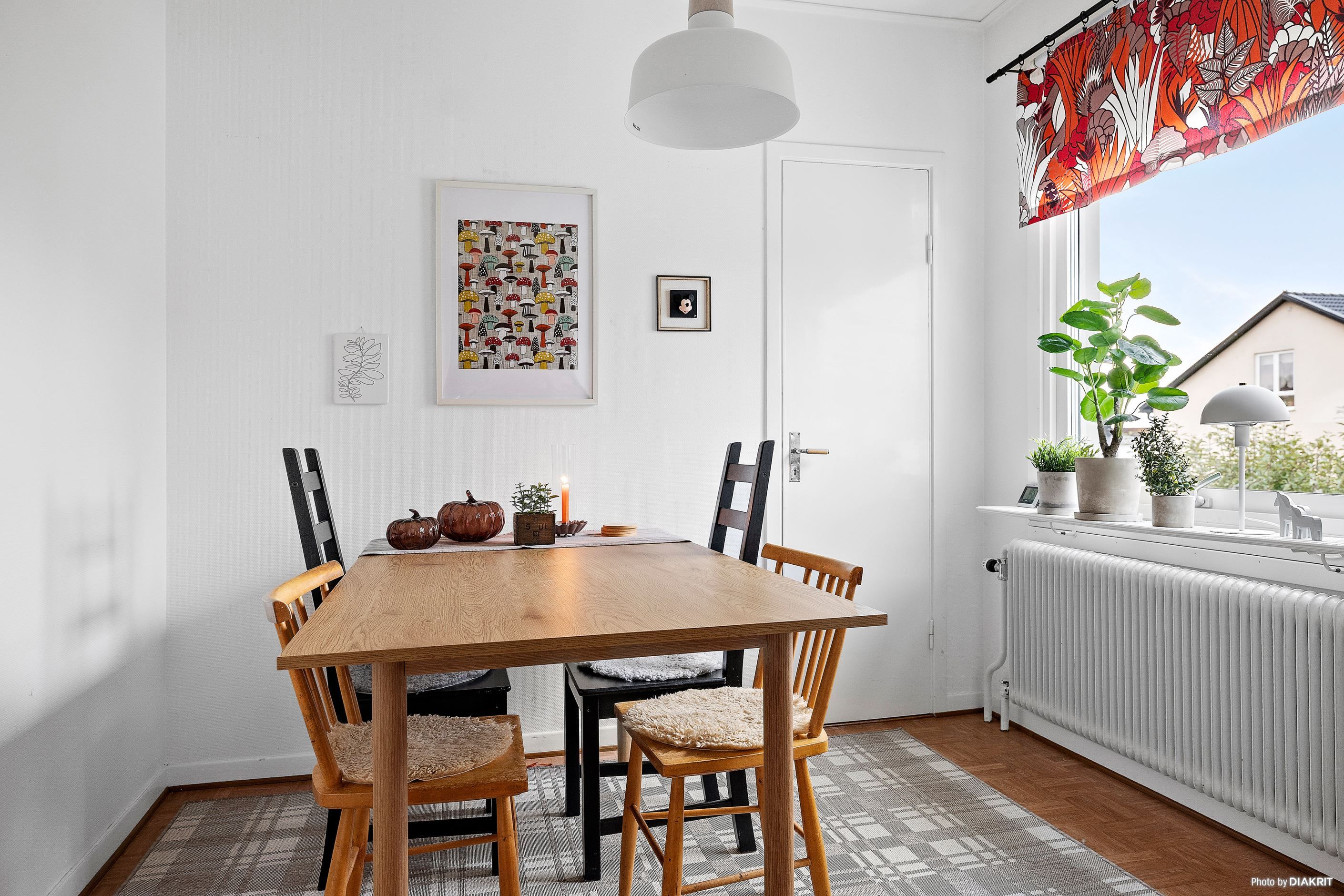 Matplats kök från 2:a övre plan