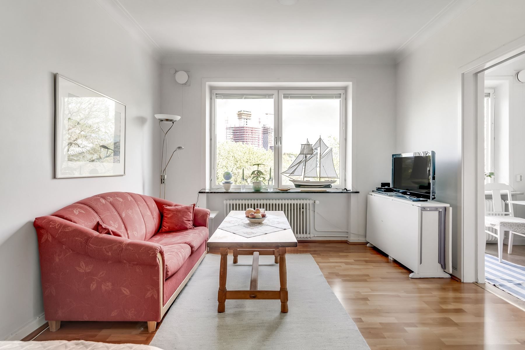 Härligt ljusinsläpp högt upp i huset