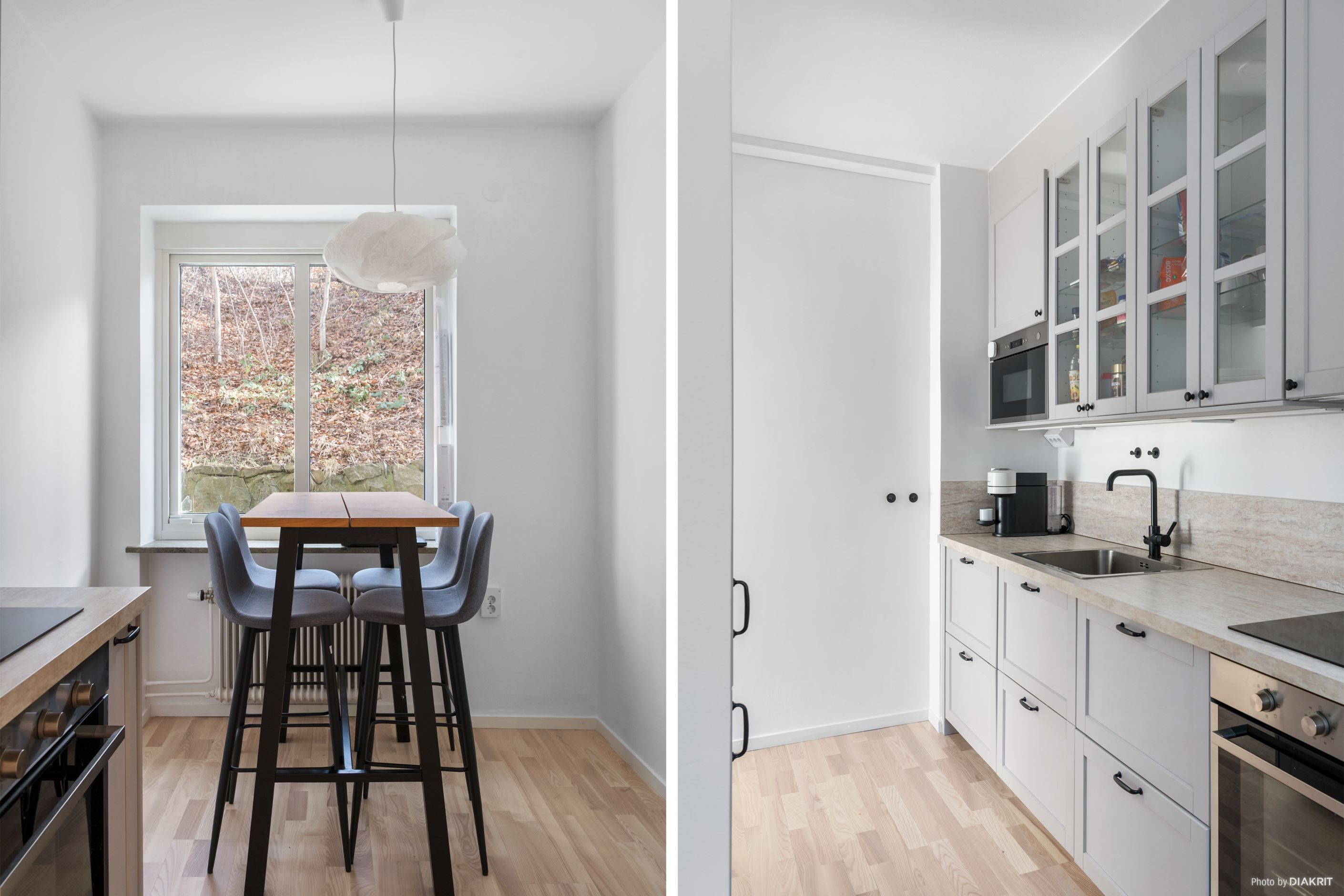 Köket, med plats för bordet och stolar