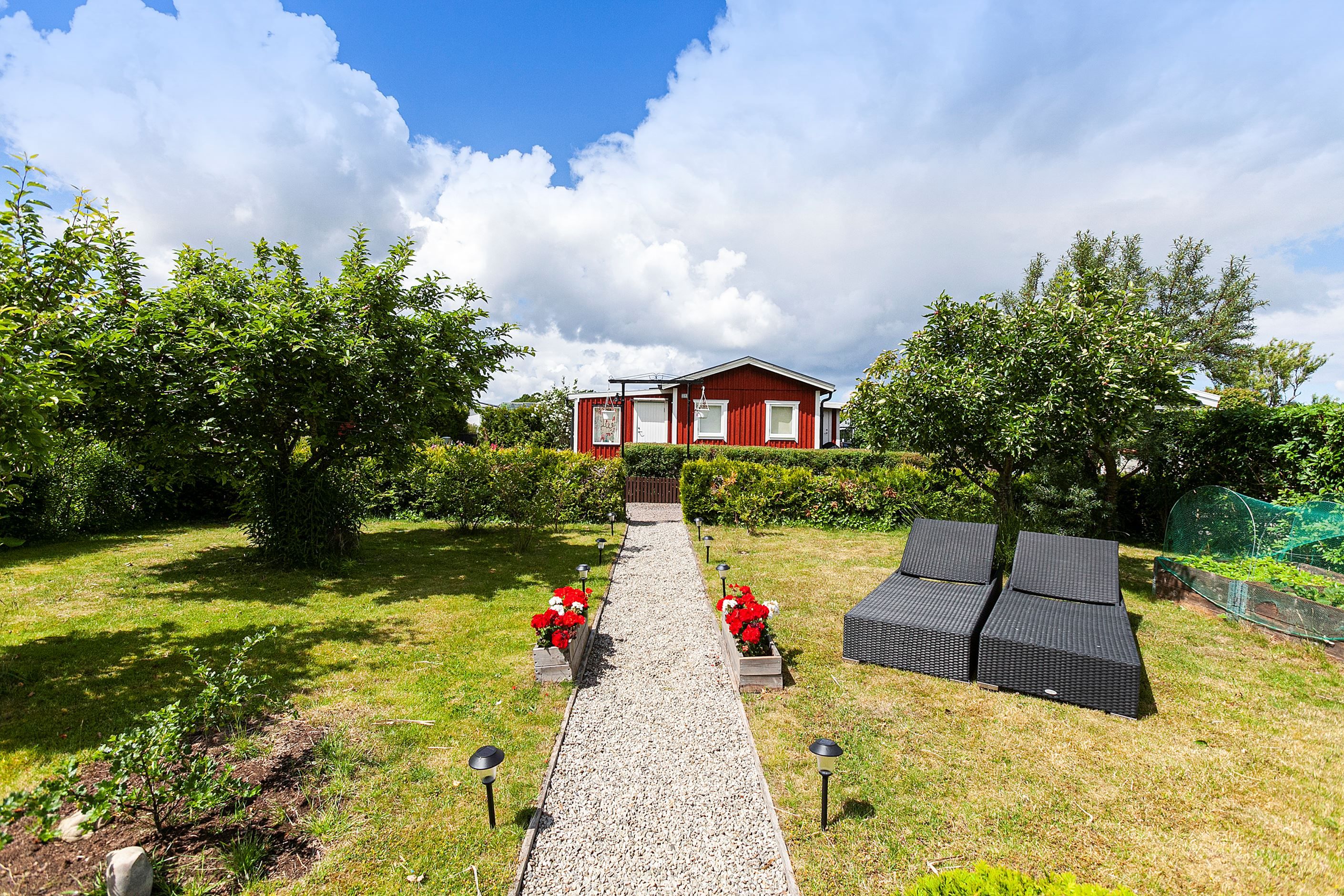 Vy mot stugan