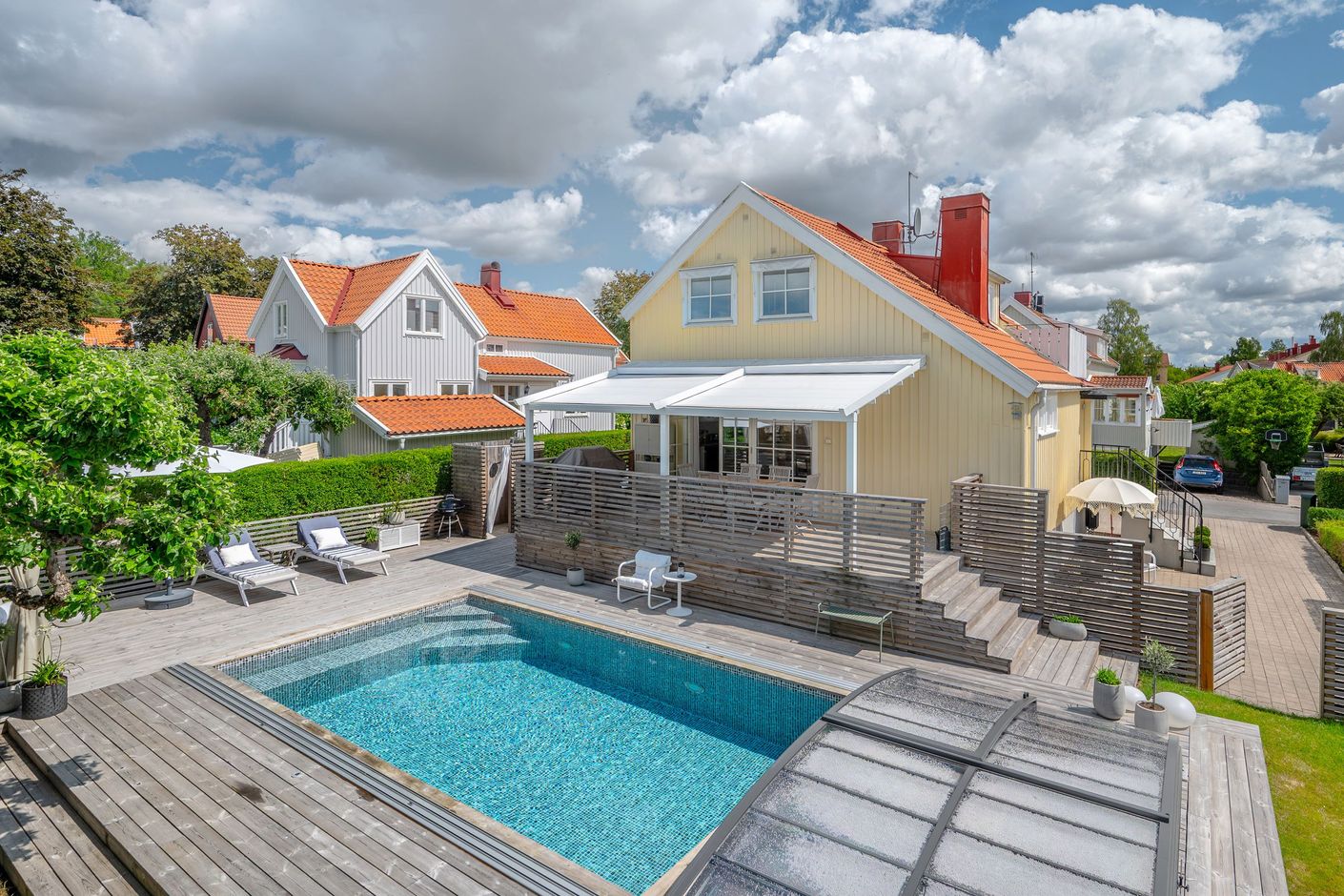 Generös familjevilla med "extra allt"