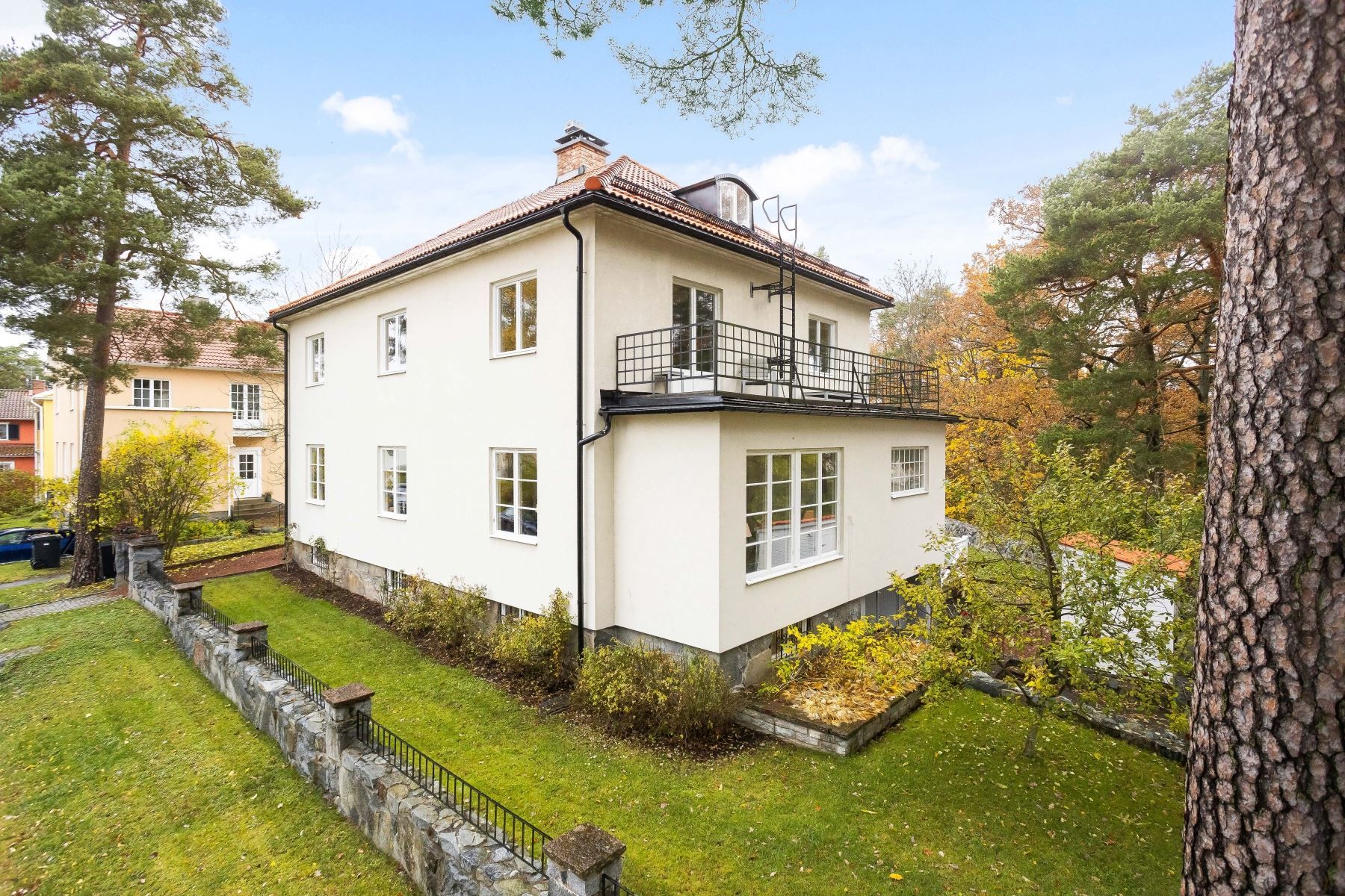 Pampig och synnerligen påkostad villa - ett hem för den kräsne