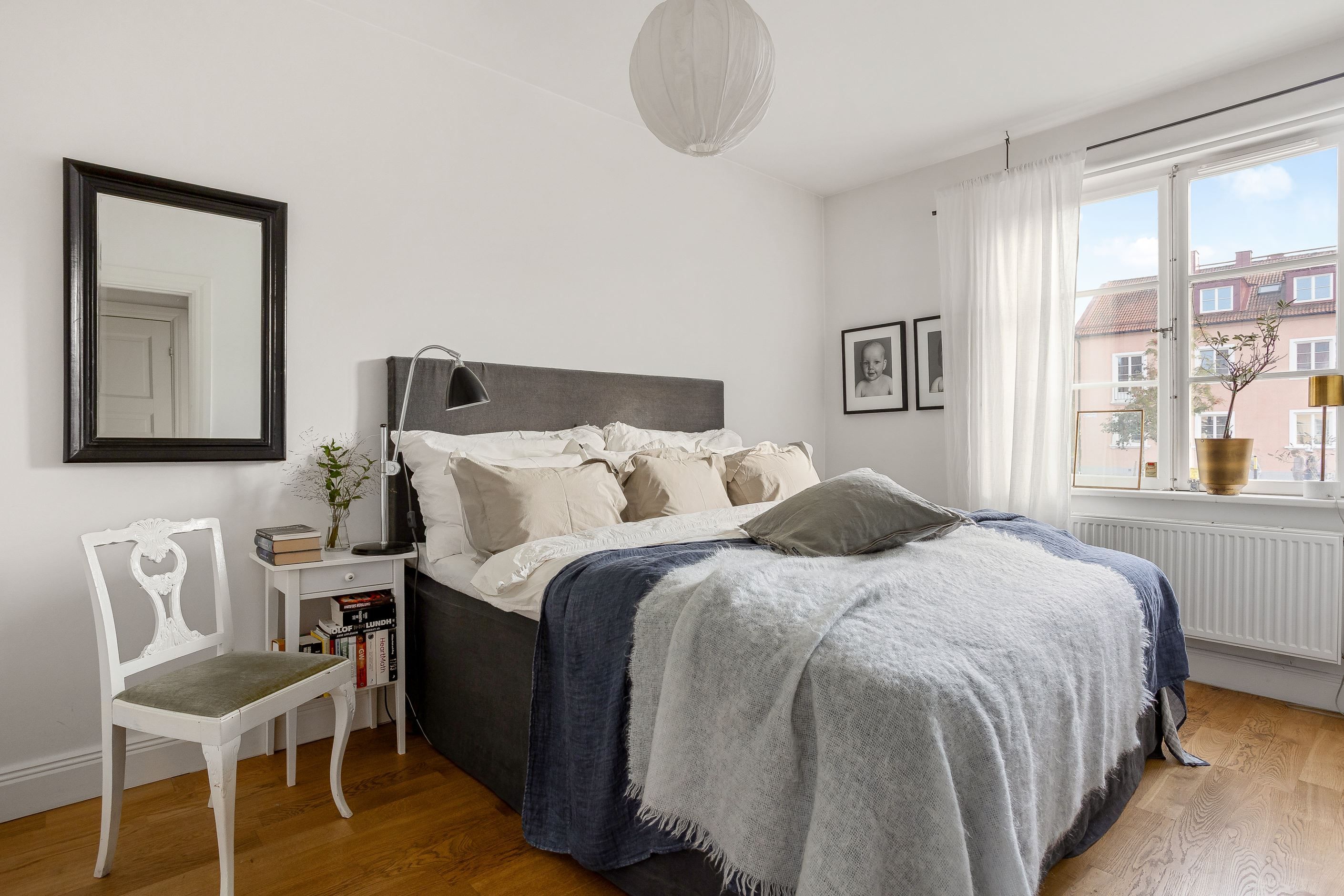 Två sovrum på övre plan