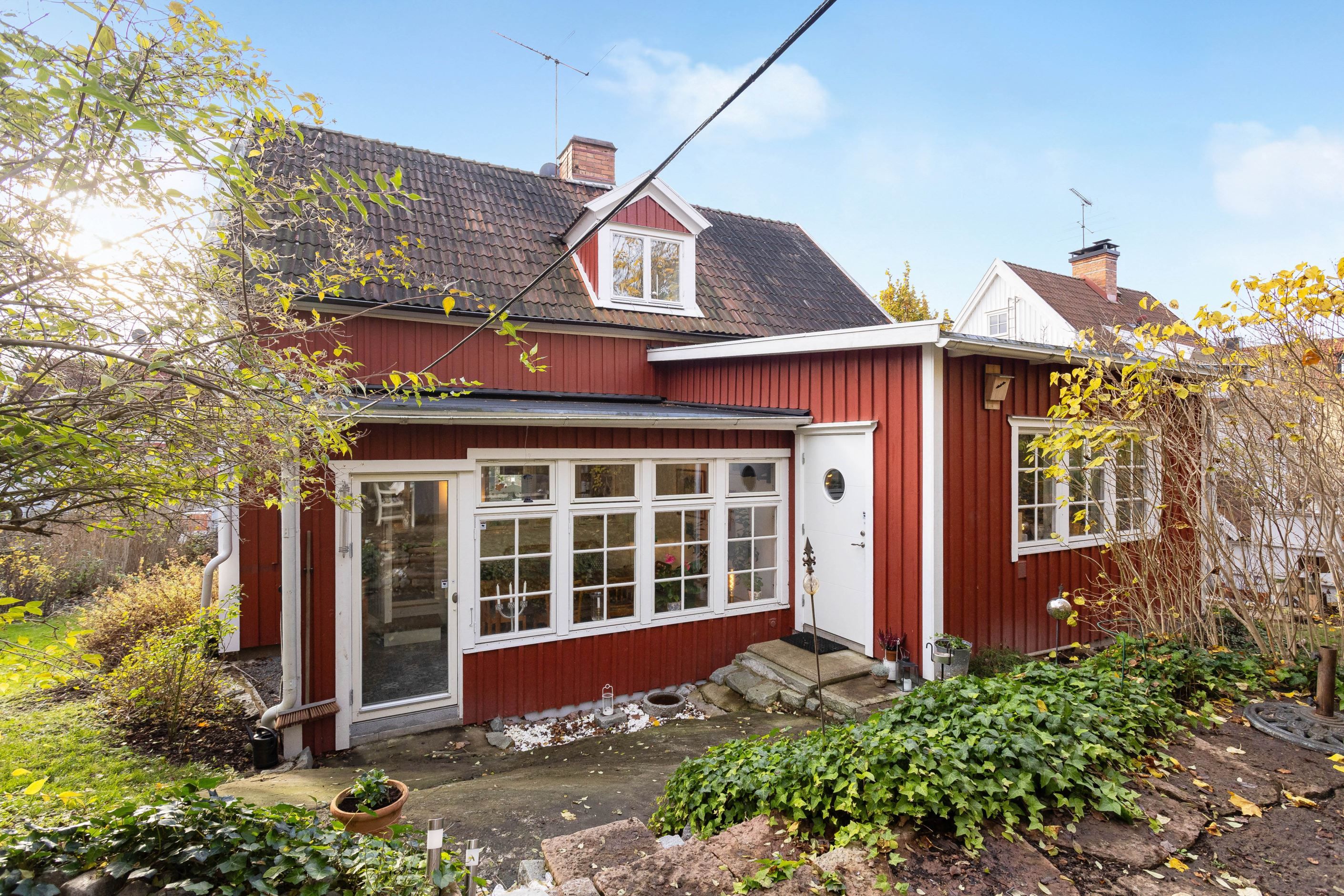 Lugnt barnvänligt läge med närhet till "allt"