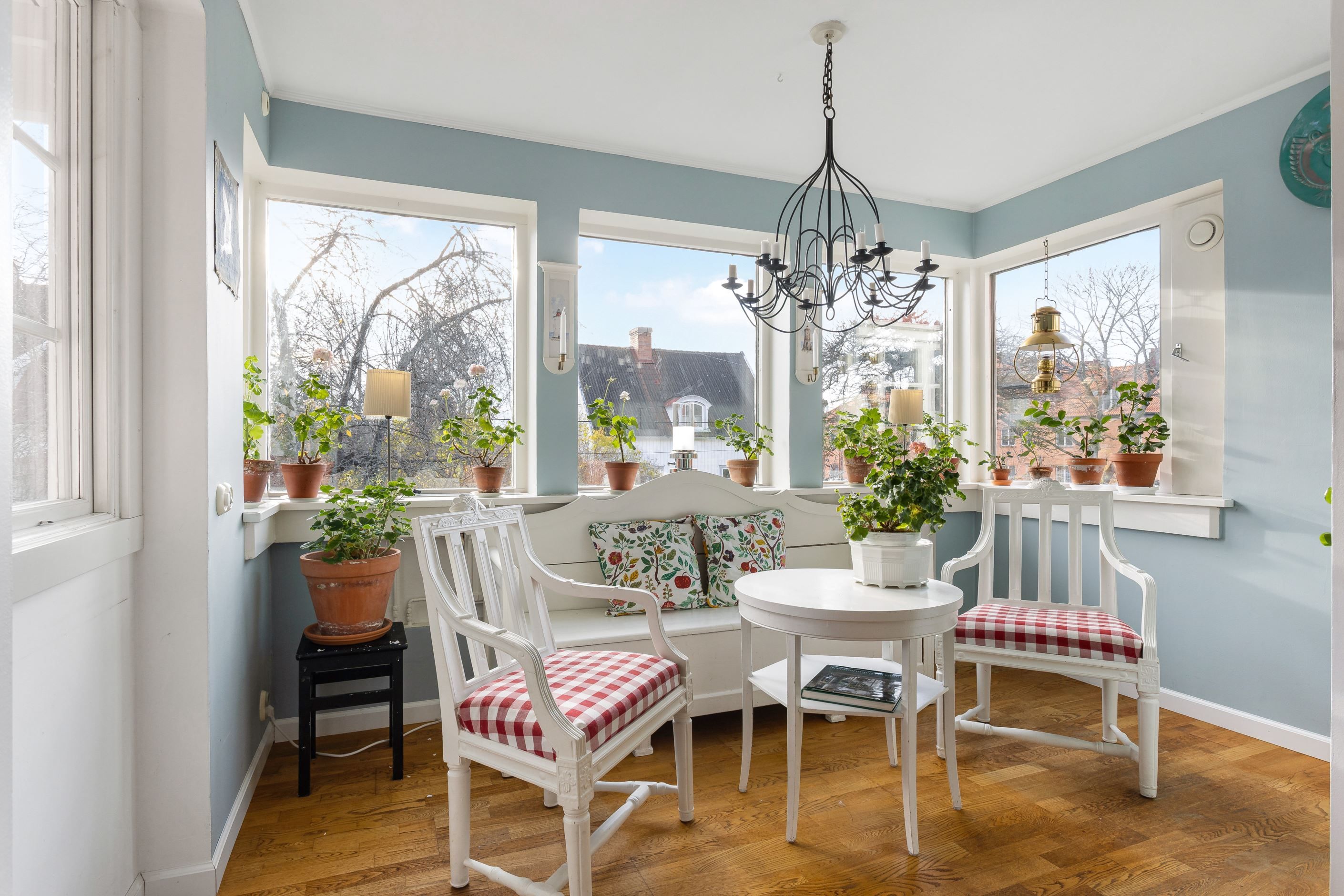 Möblerar entréhall