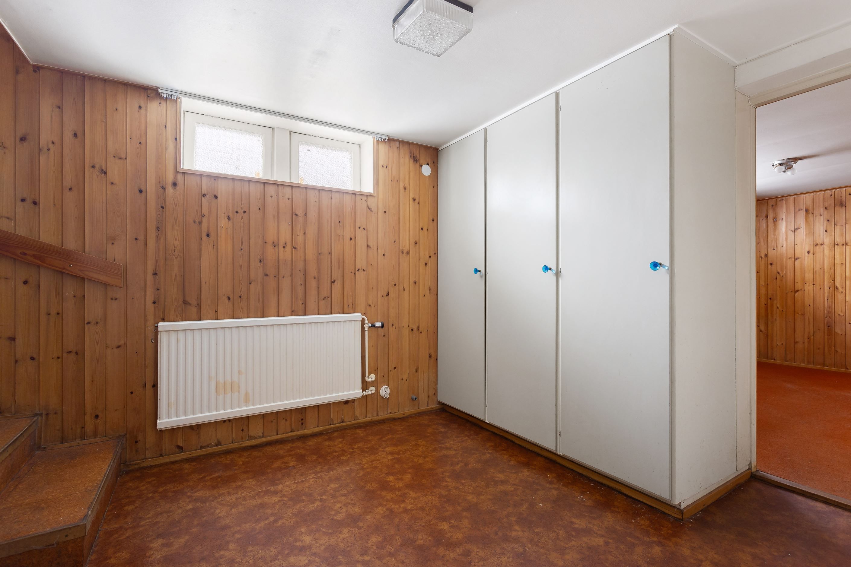 Nedre hall med förvaring