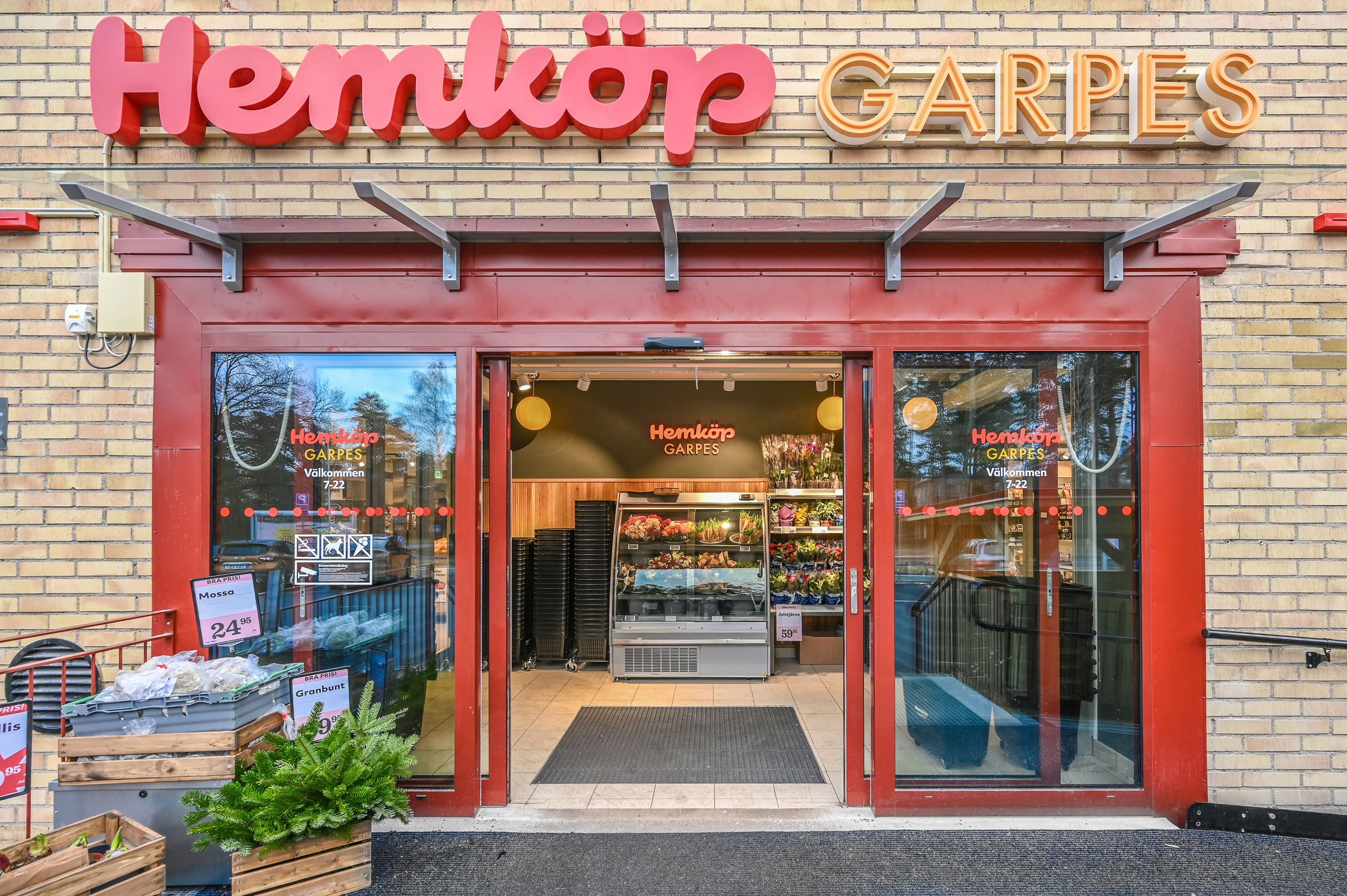 Hemköp by Garpes, en välsorterad livsmedelsaffär med delikatesser