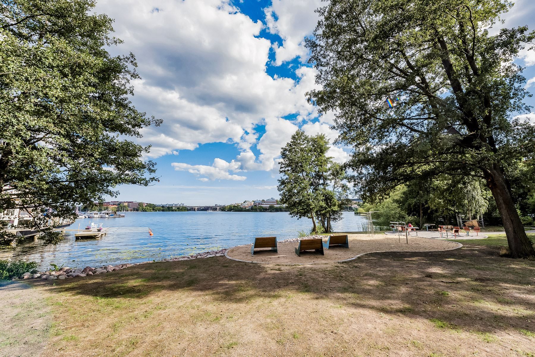 Park vid strandkanten