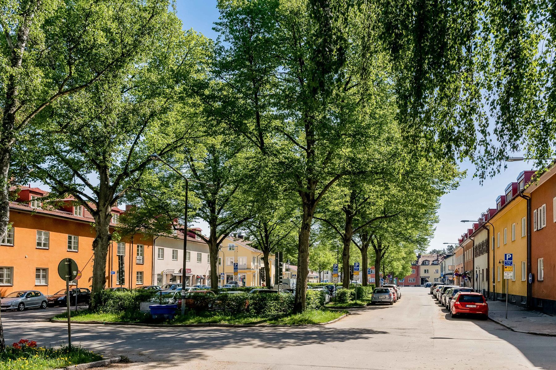Nockeby Torg nås på två minuters promenad