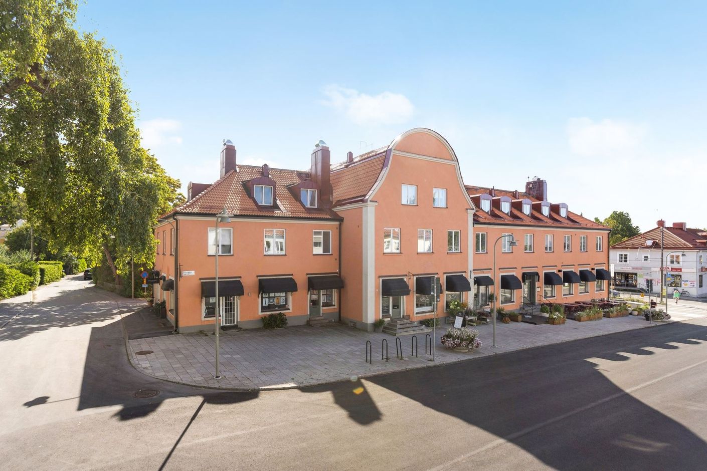 Ålstens Torg i närområdet