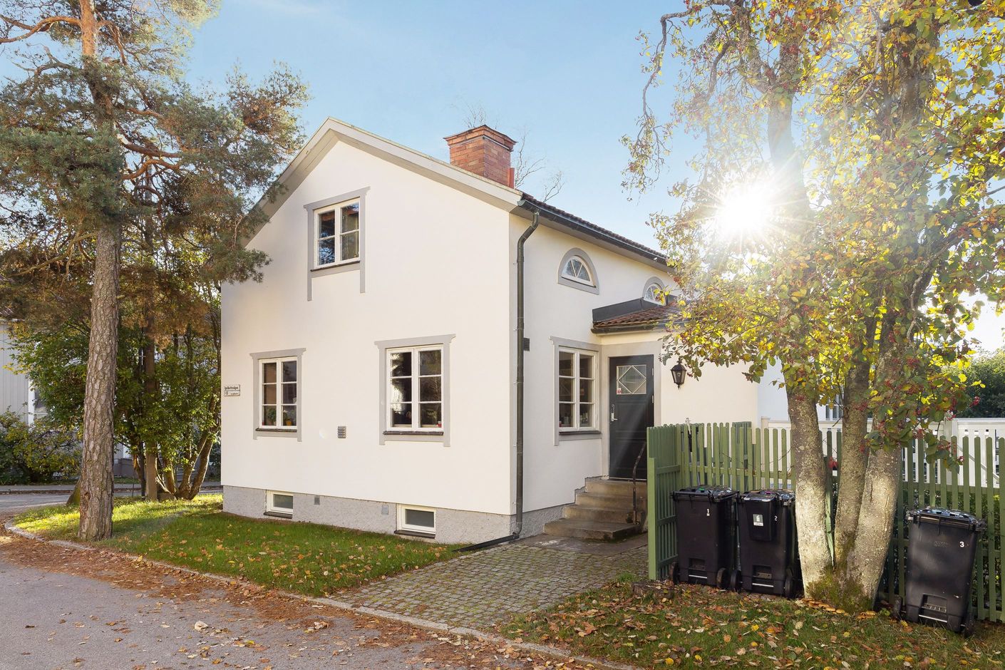 Välkommen på visning av vackra Ekorrvägen 14