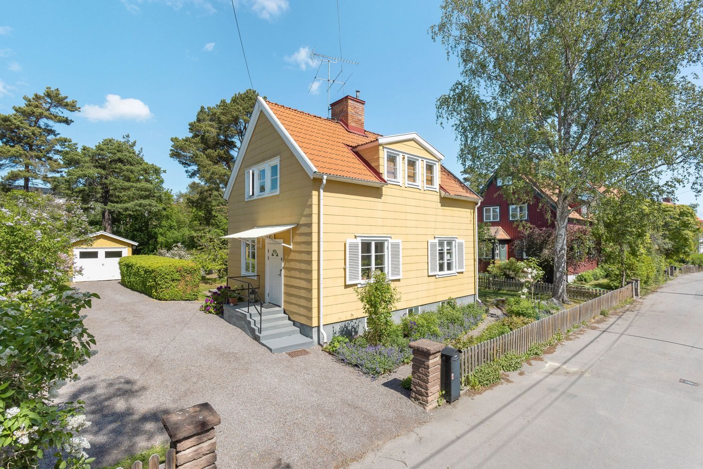 Charmerande Stora Mossenvilla i lugn idyll