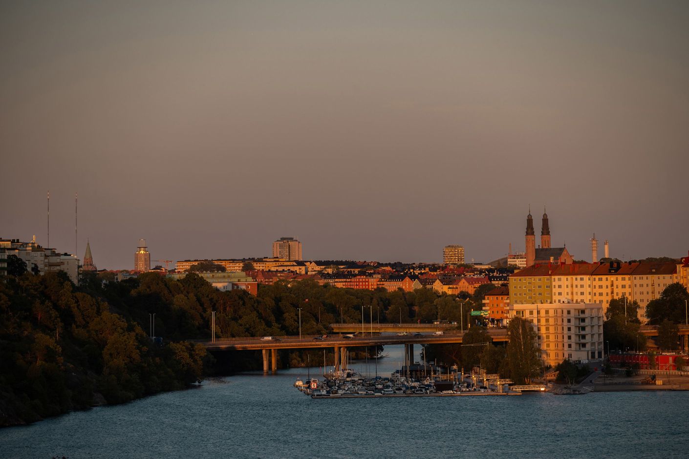 Kvällsvy från altanen