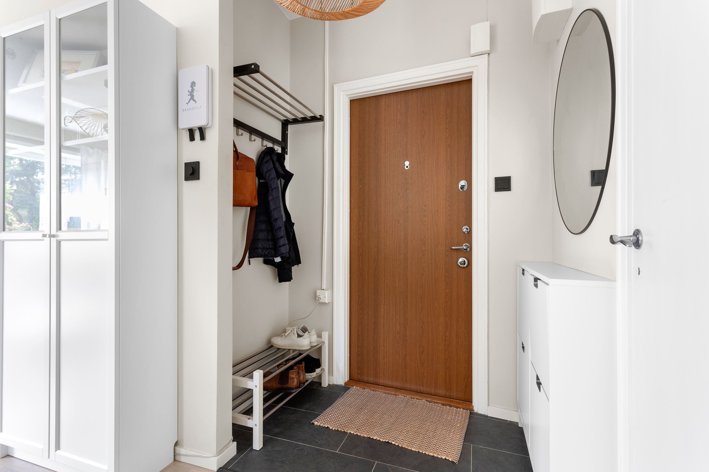 Säkerhetsdörr och bra avhängning