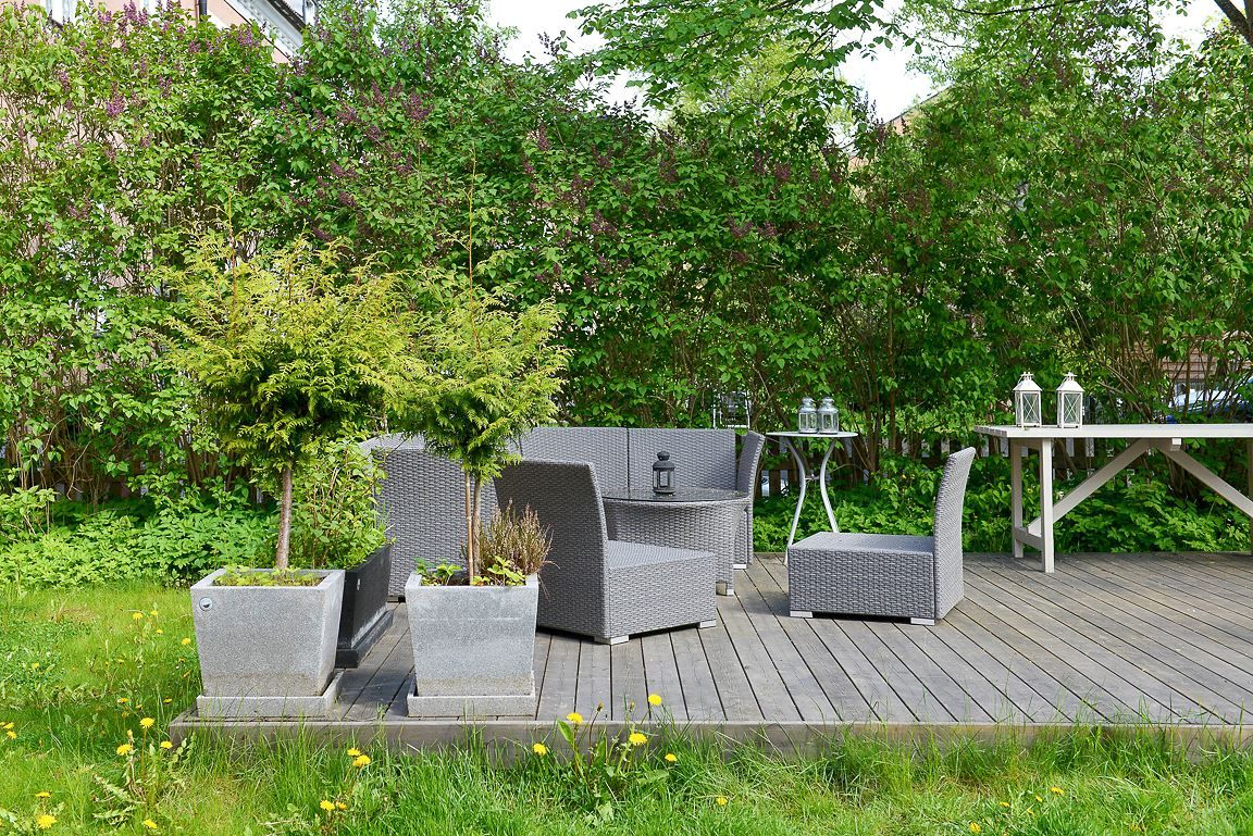 Uteplats med loungemöbel