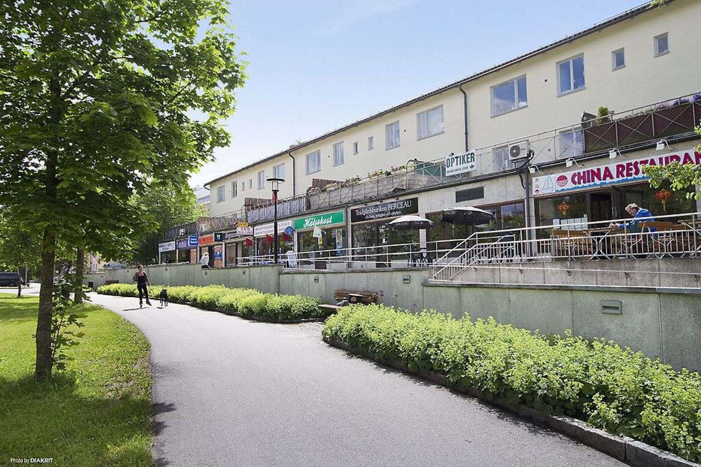 Brommaplan med småbutiker
