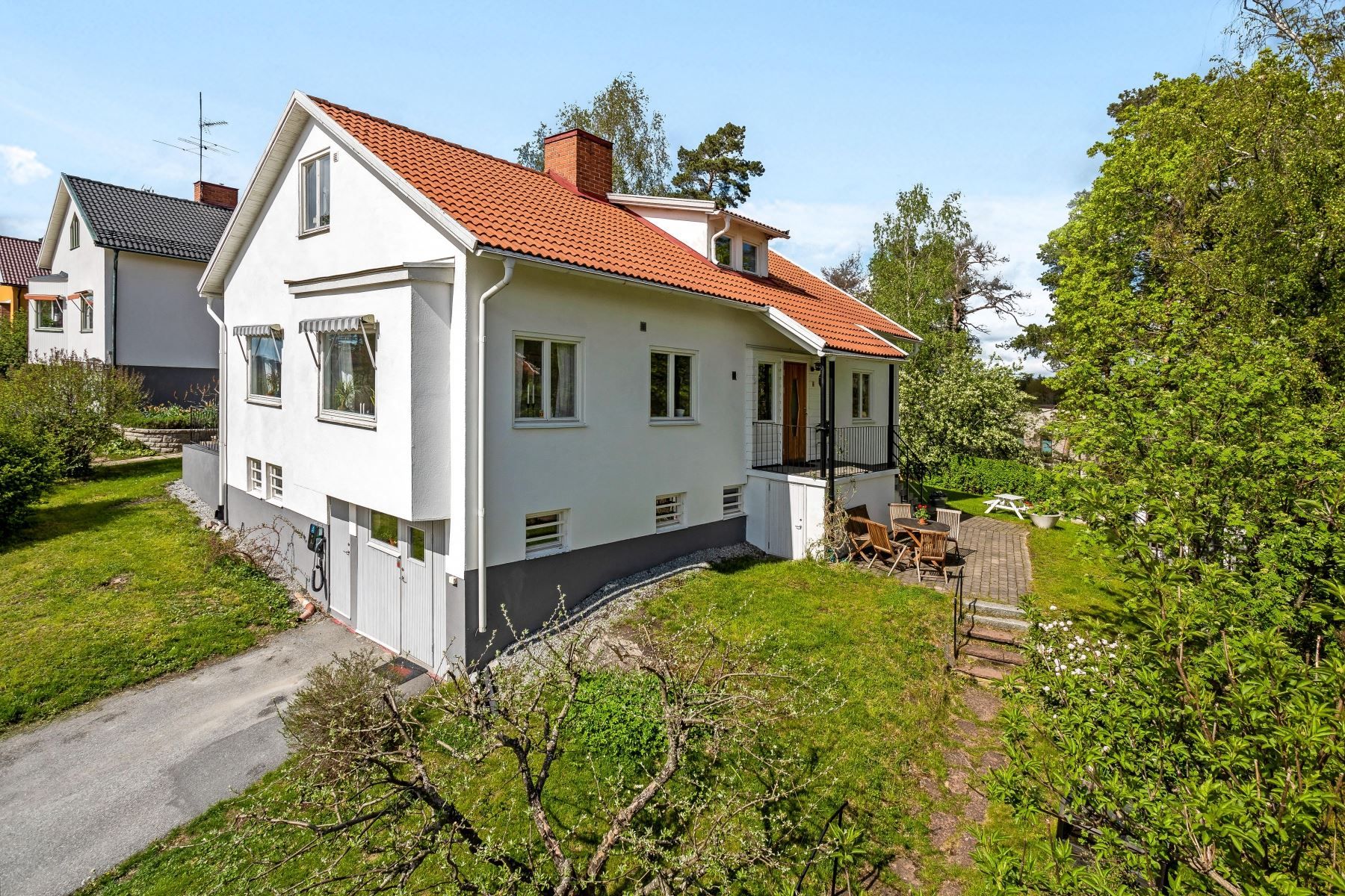 Välhållen villa i bästa skick med tidstrogen atmosfär