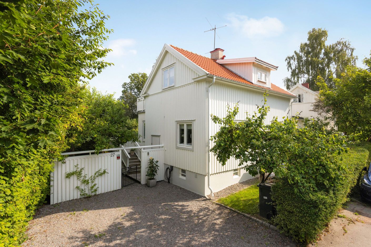 Klassisk Nockebyhovsvilla i bästa skick