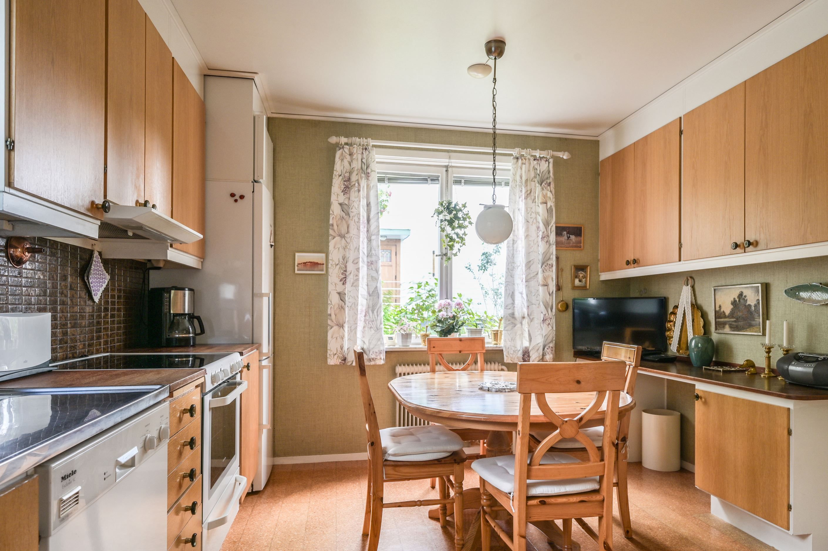 Plats för matplats i köket