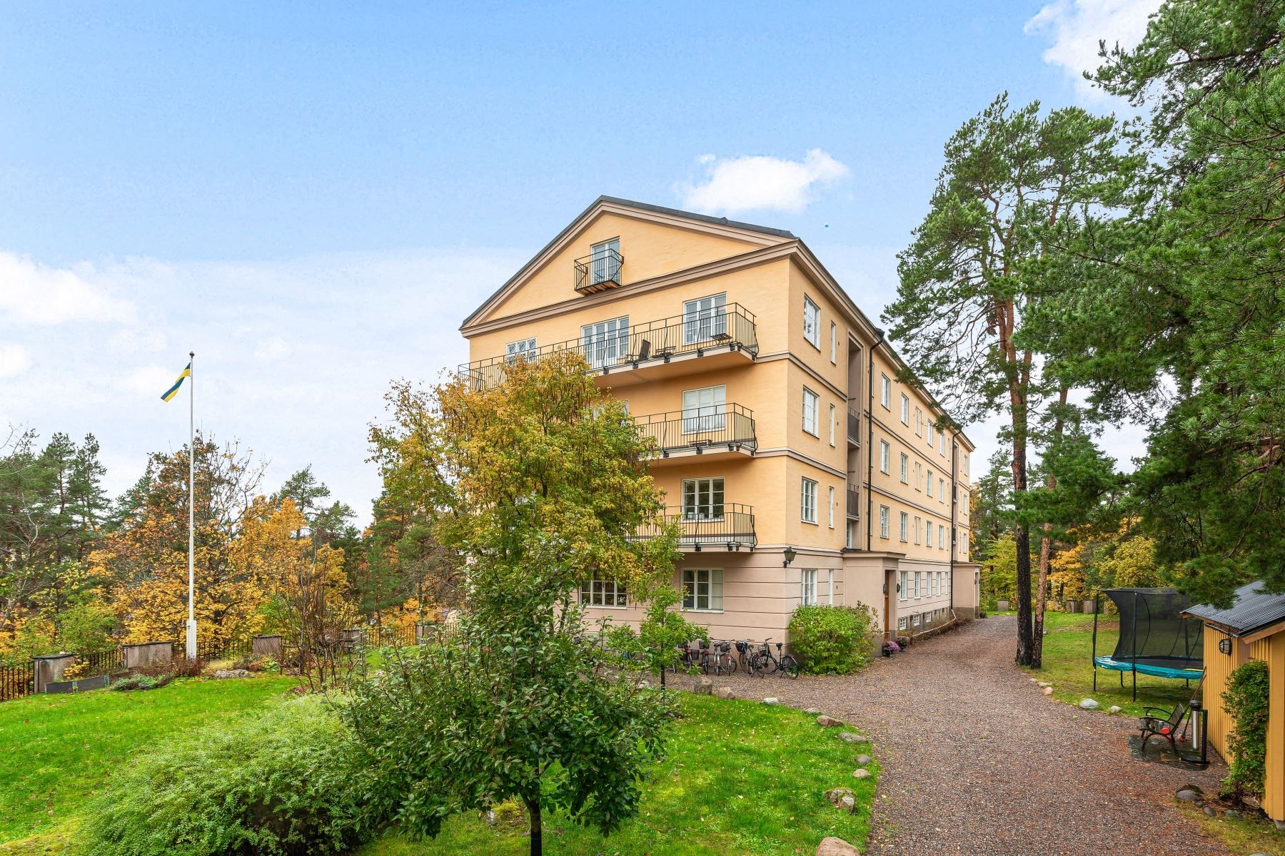 Brf Sångarlunden