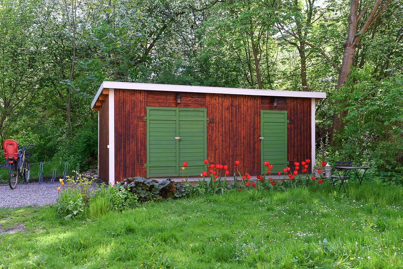 Förrådsbod på tomten(barnvagnar osv)