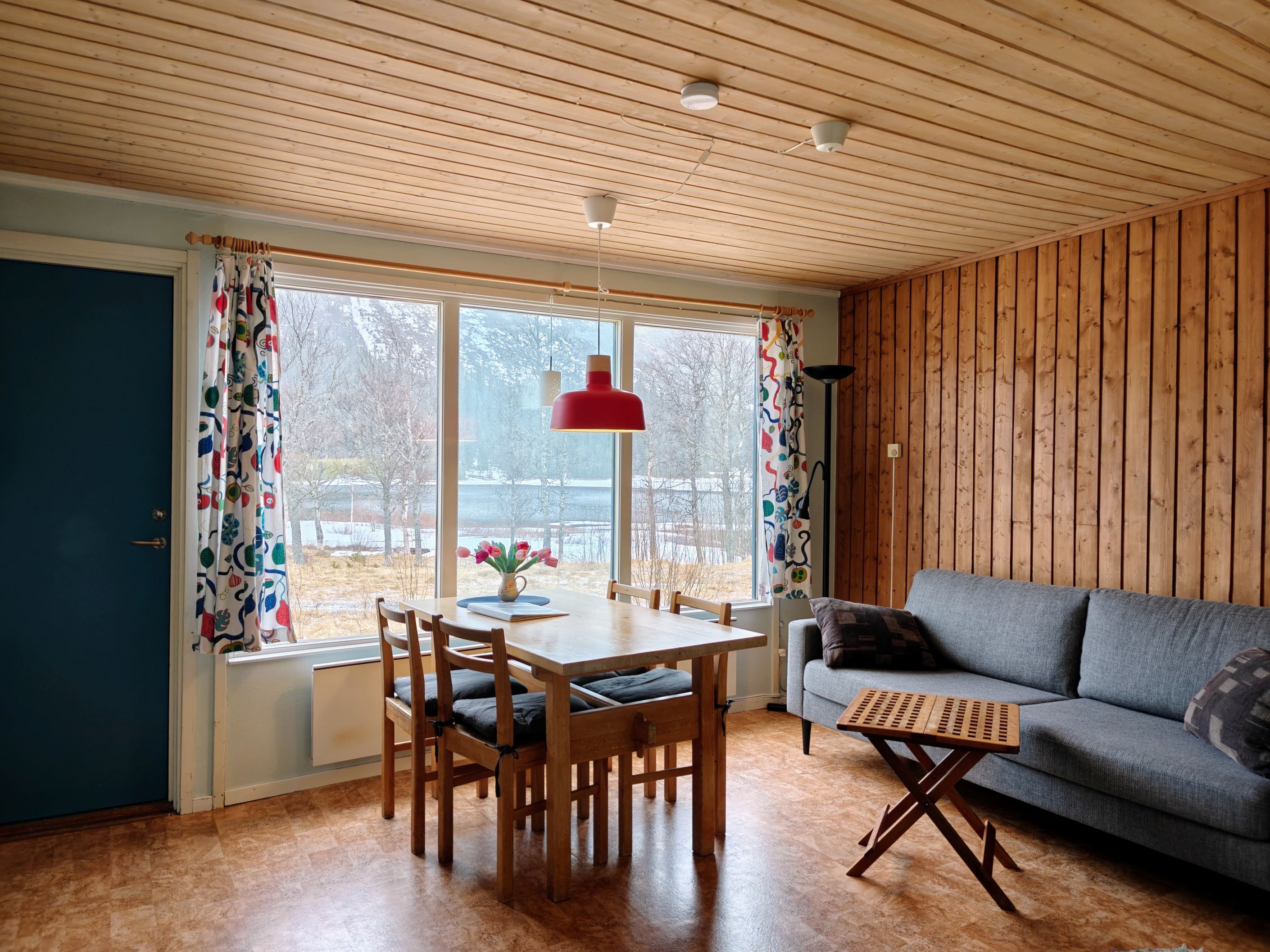 Vardagsrum & Matplats Hus 8