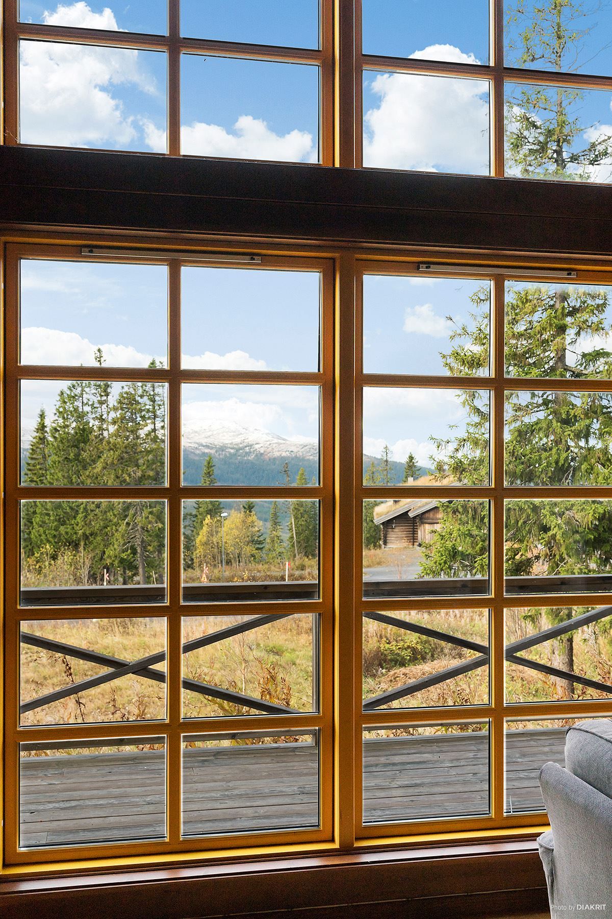 Utsikt genom fönsterparti