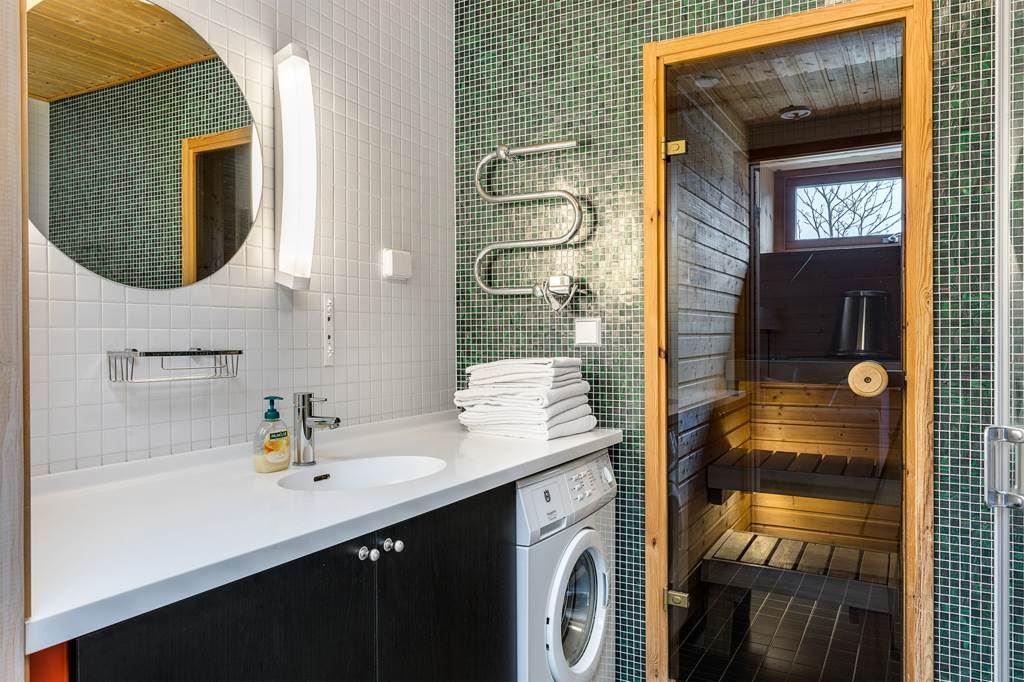 Exempelbild - Duschrum med bastu