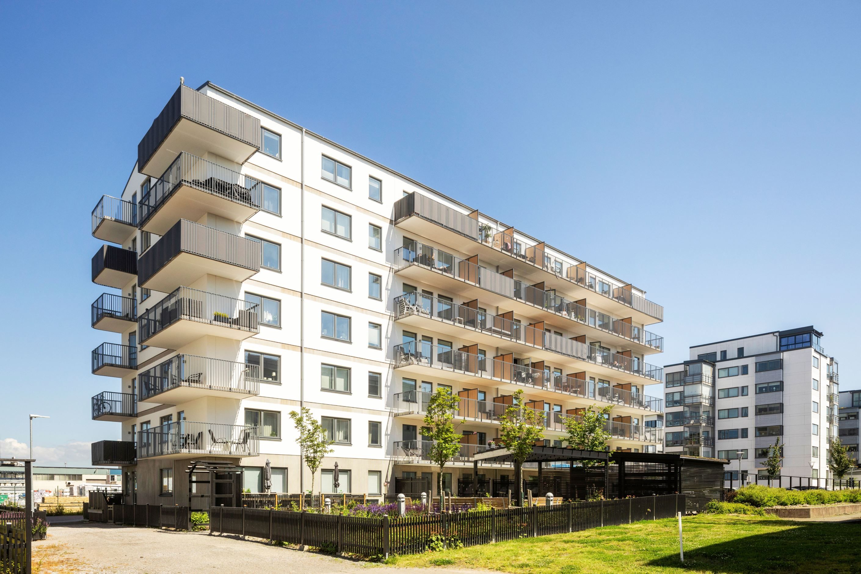 Välkomna till ett centralt och bekvämt boende.