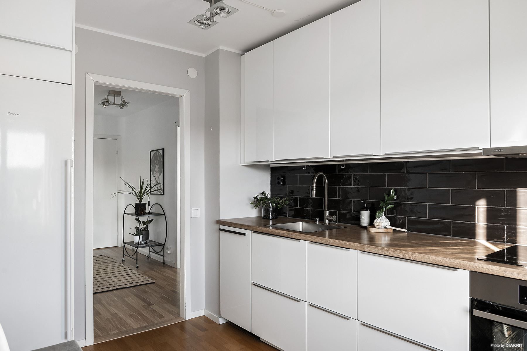 Kanonfint renoverat och mycket goda förvaringsmöjligheter.