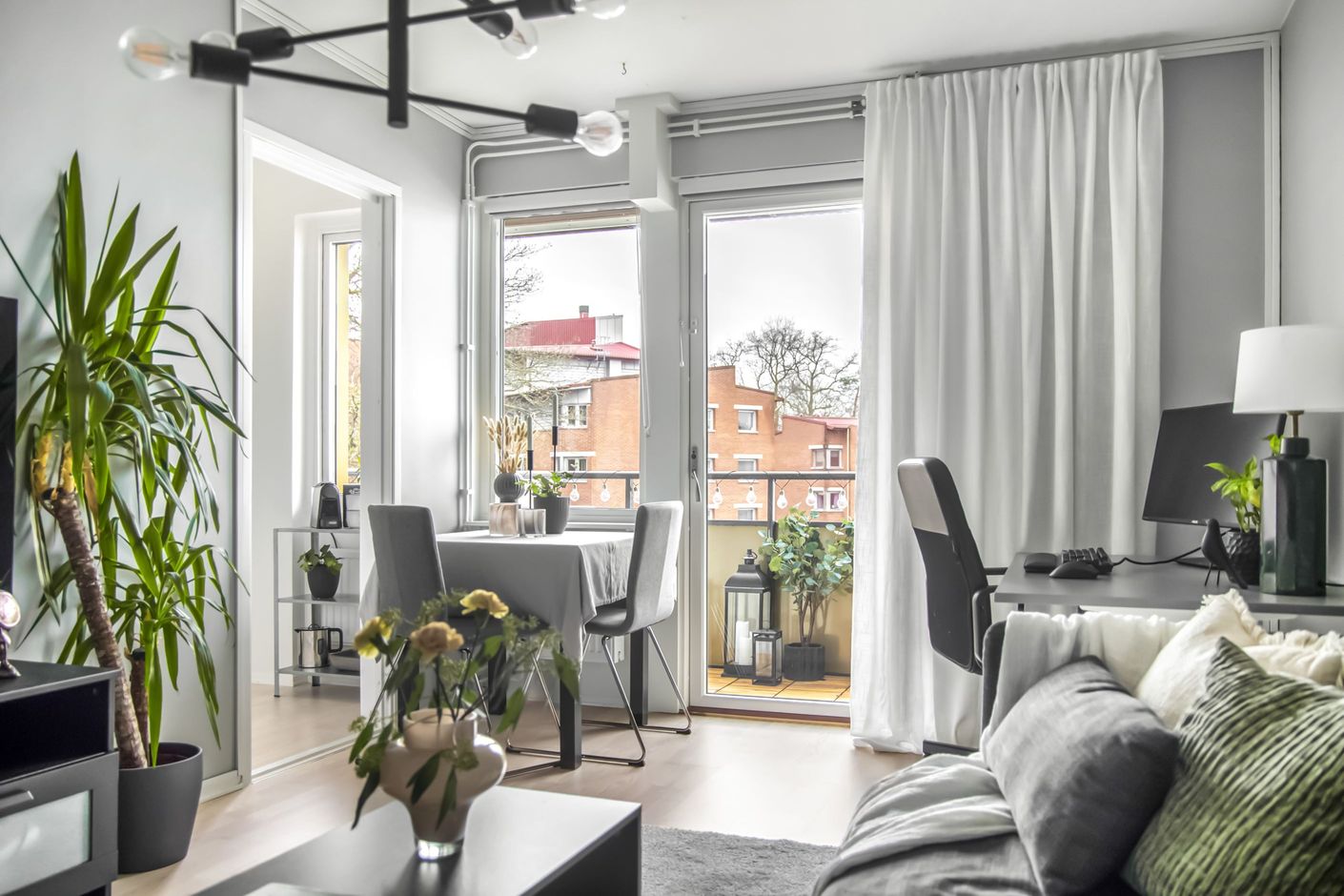 Välkomna till en bostad perfekt för mindre hushållet.