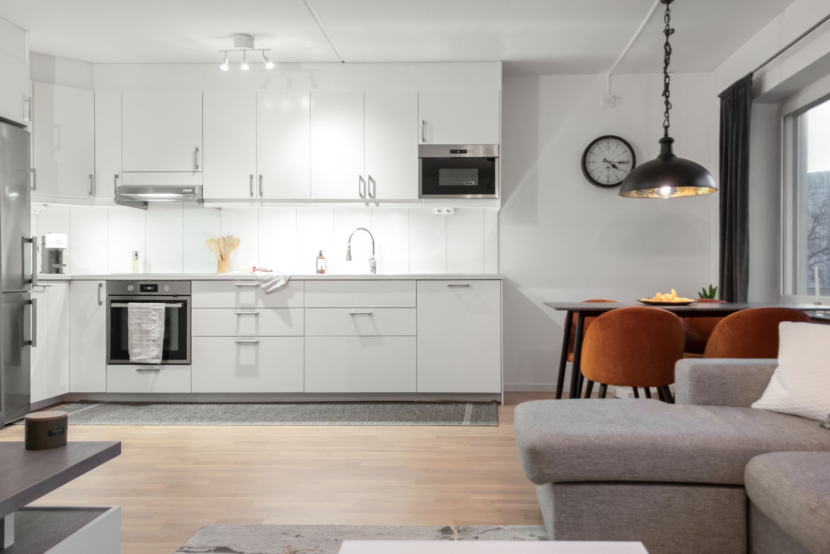 Välkomna till en bostad med nyskickskänsla.