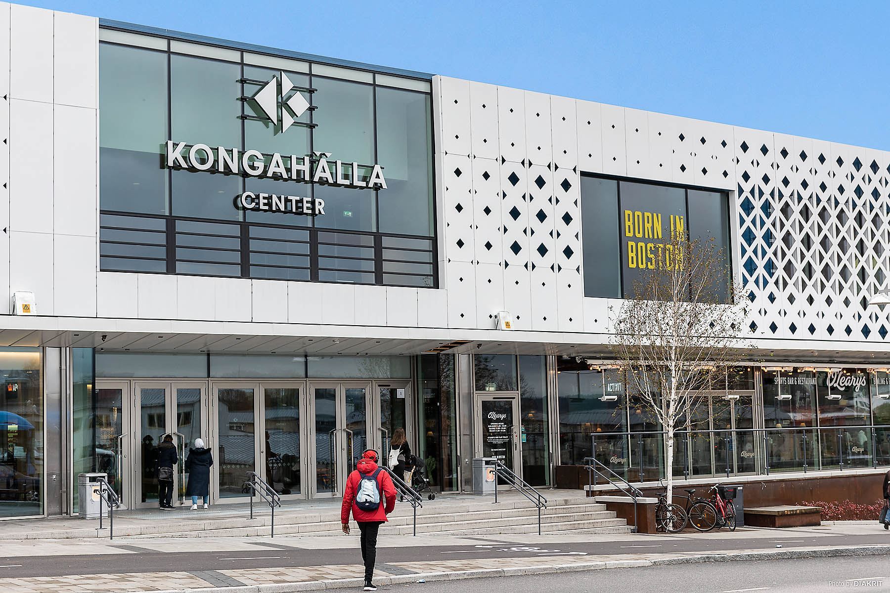 Kongahälla center är också i närheten.