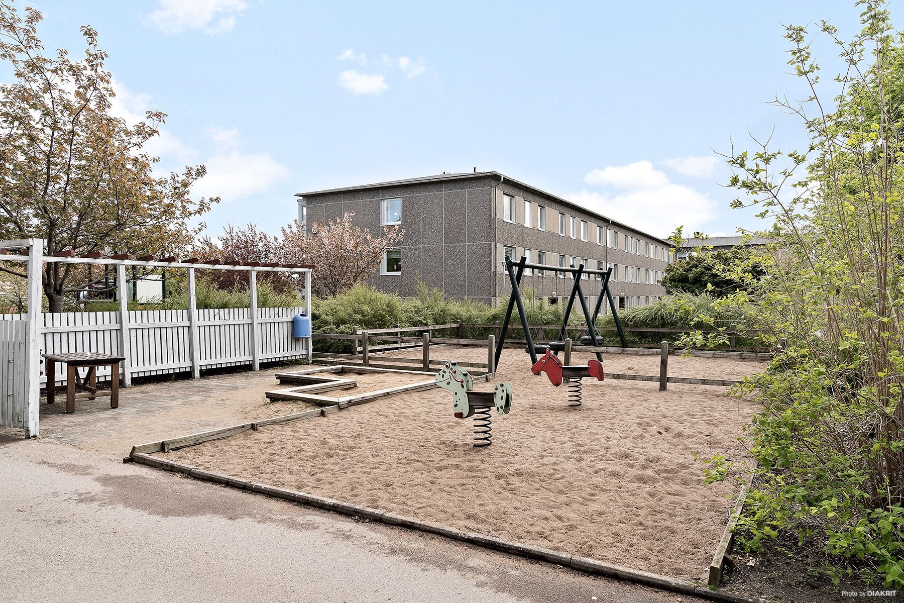 En annan av föreningens lekplatser.