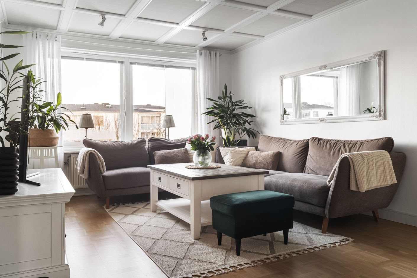 Välkomna till en mycket fin bostad.